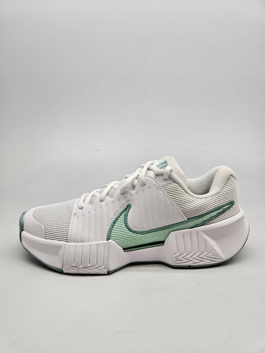 NIKE NOVI ORIGINAL PATIKI BR 39