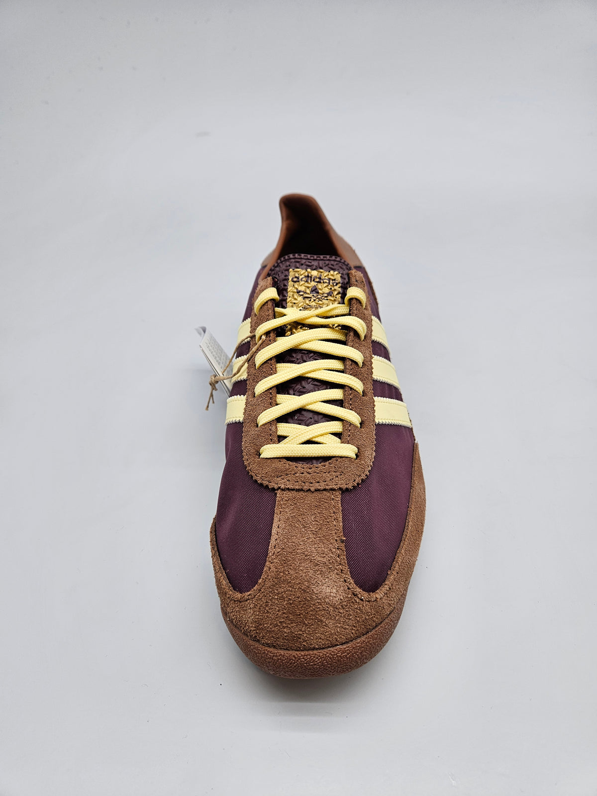 ADIDAS NOVI ORIGINAL PATIKI BR 43