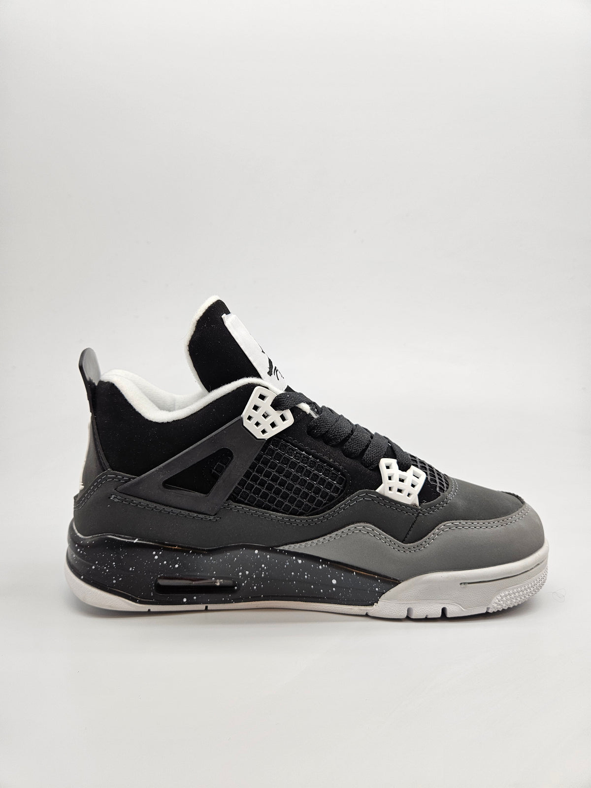 NIKE JORDAN NOVI ORIGINAL PATIKI BR 40