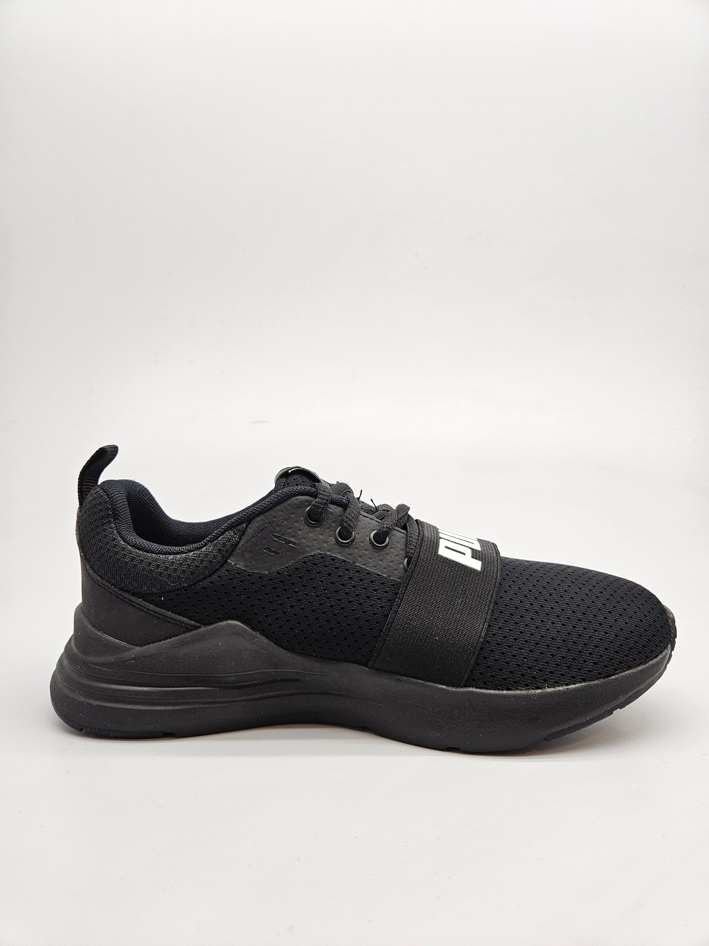 PUMA NOVI ORIGINAL PATIKI BR 36