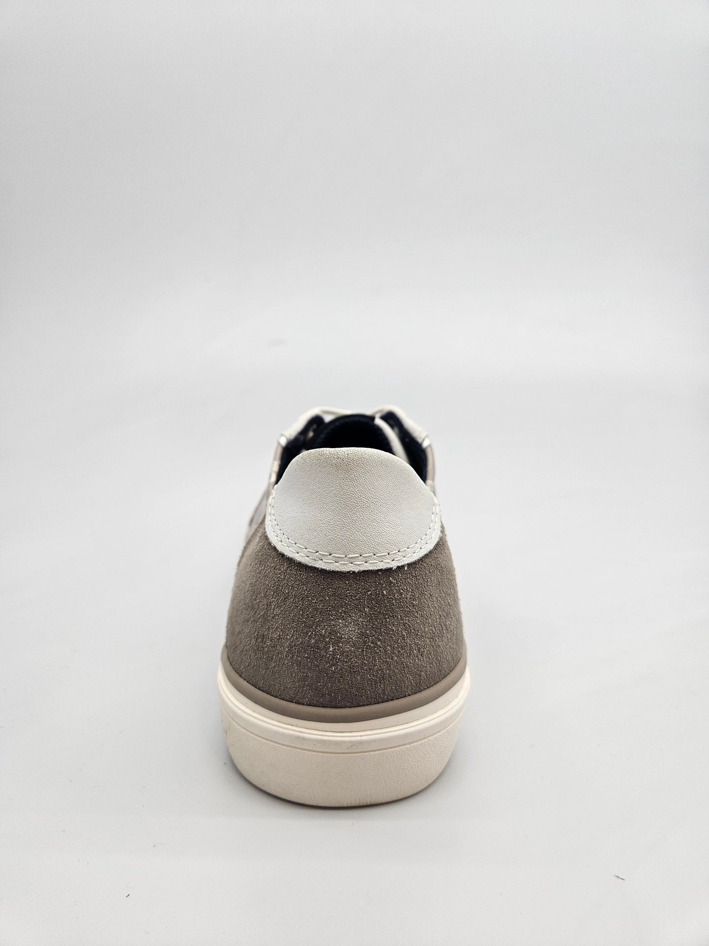 JOOP NOVI ORIGINAL PATIKI BR 41