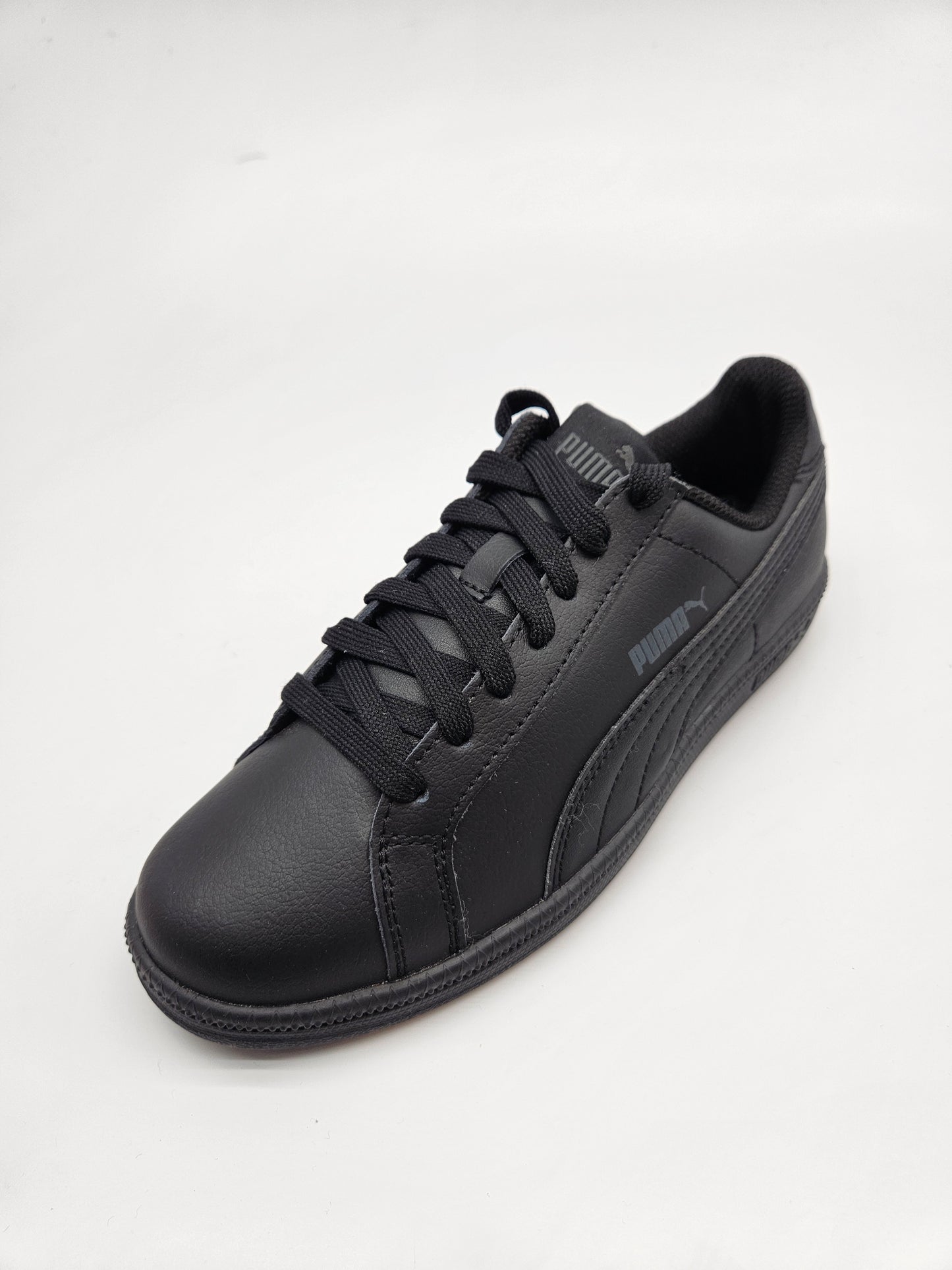 PUMA NOVI ORIGINAL PATIKI BR 35.5