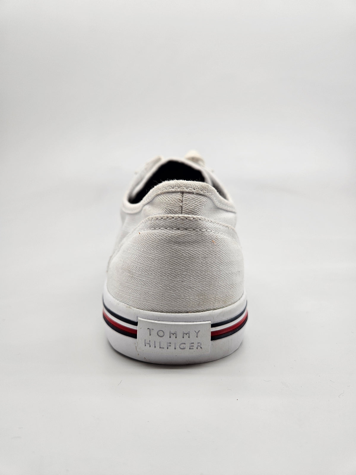 TOMMY ORIGINAL PATIKI BR 44