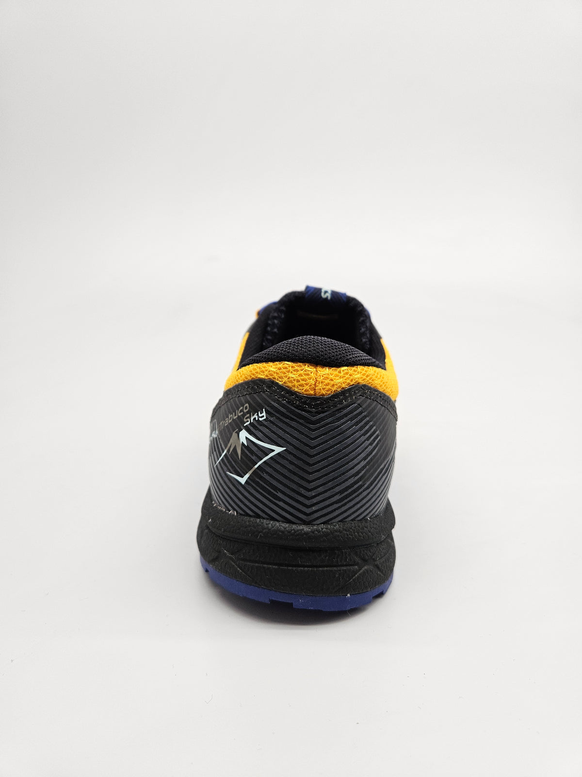 ASICS NOVI ORIGINAL PATIKI BR 41.5