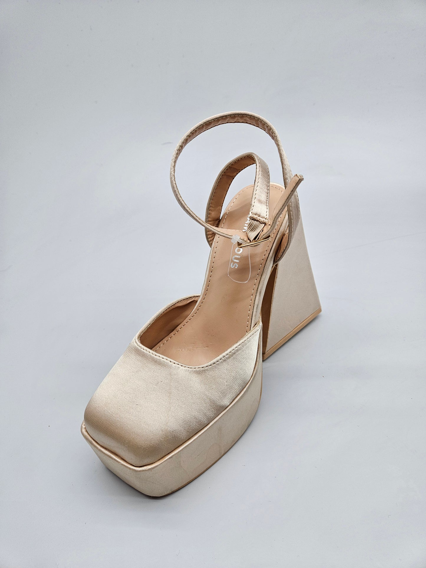 GLAMOROUS ORIGINAL SANDALI BR 39