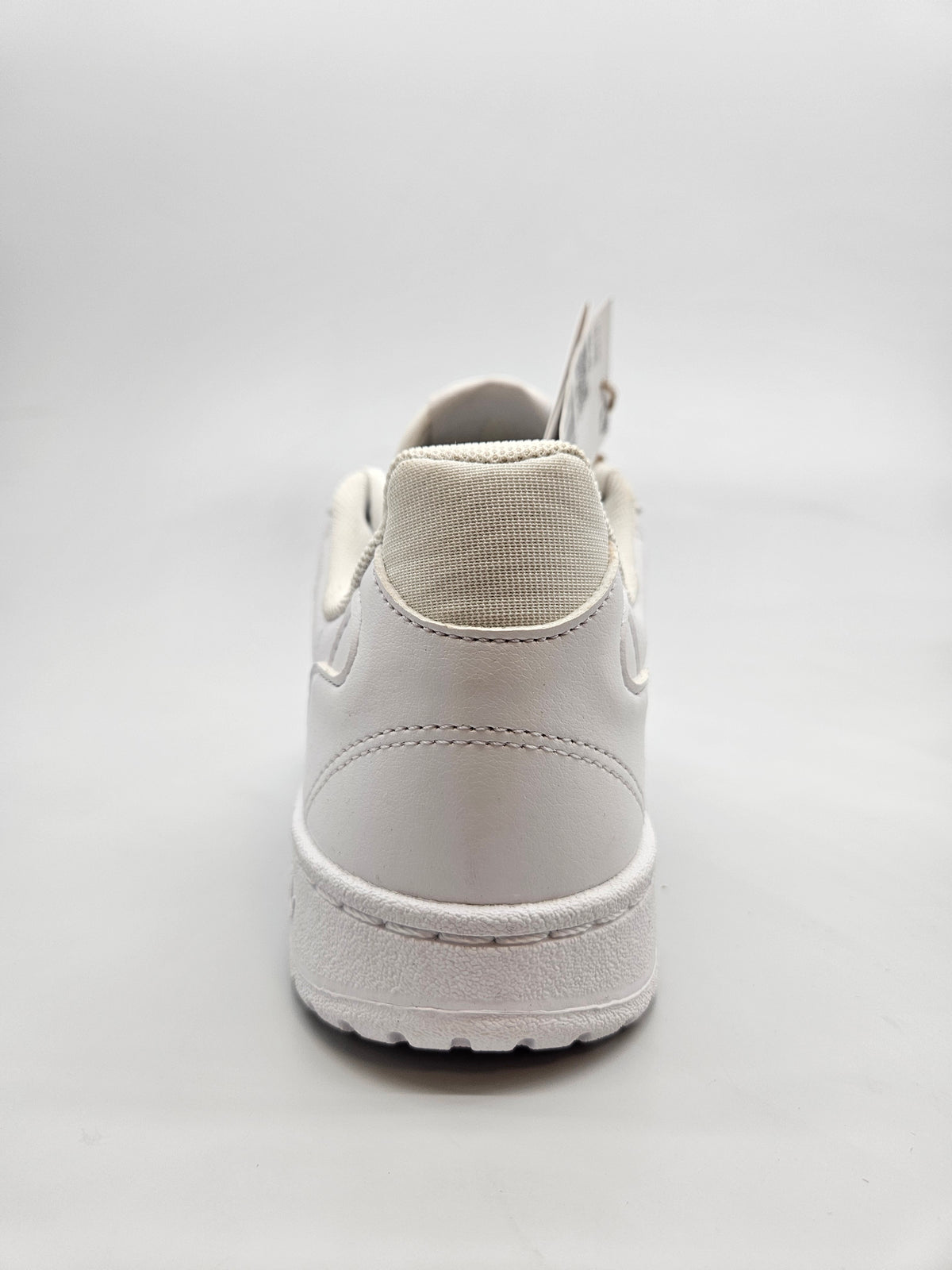 ADIDAS ORIGINAL NOVI PATIKI BR 40