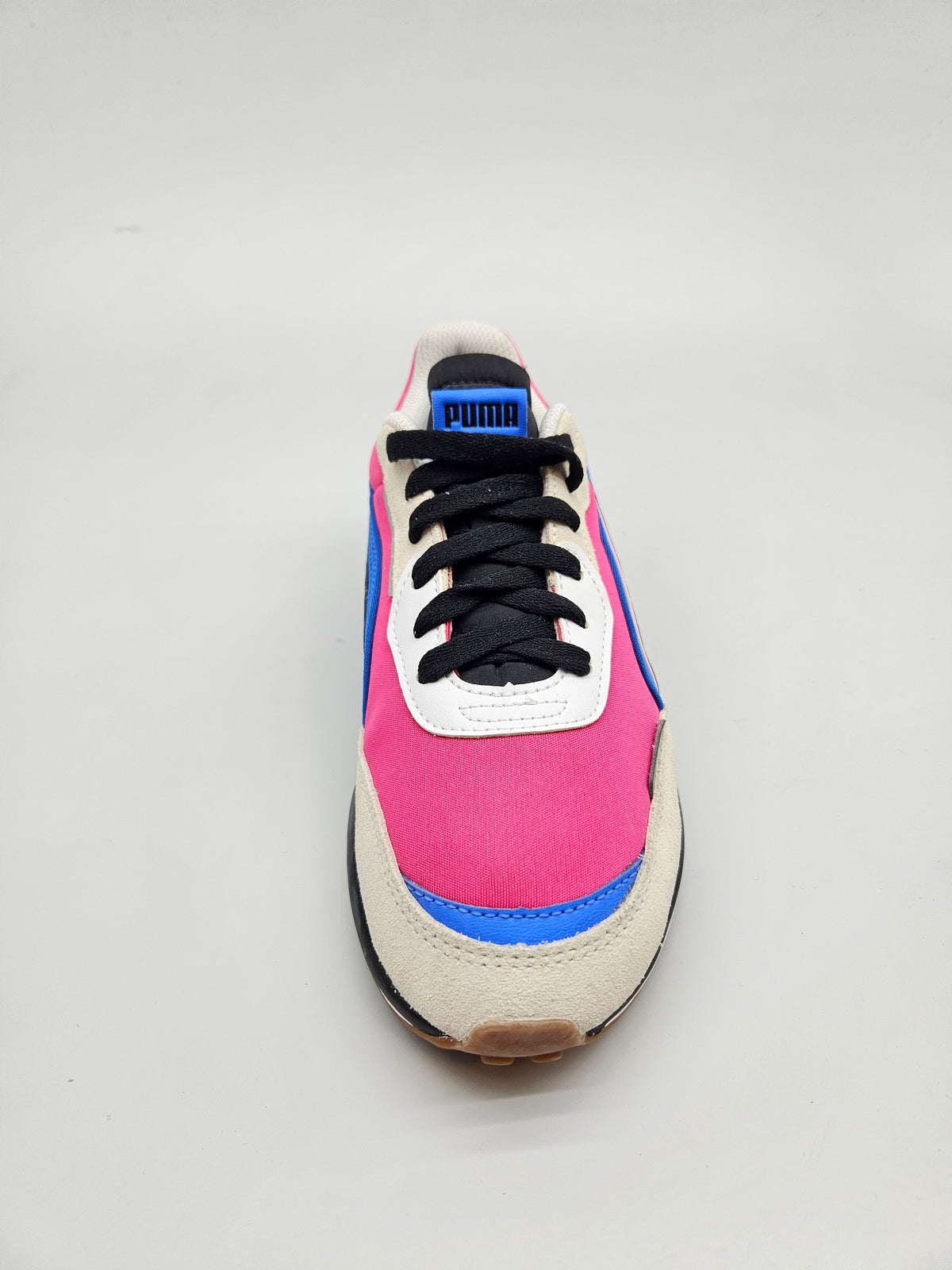 PUMA NOVI ORIGINAL PATIKI BR 38