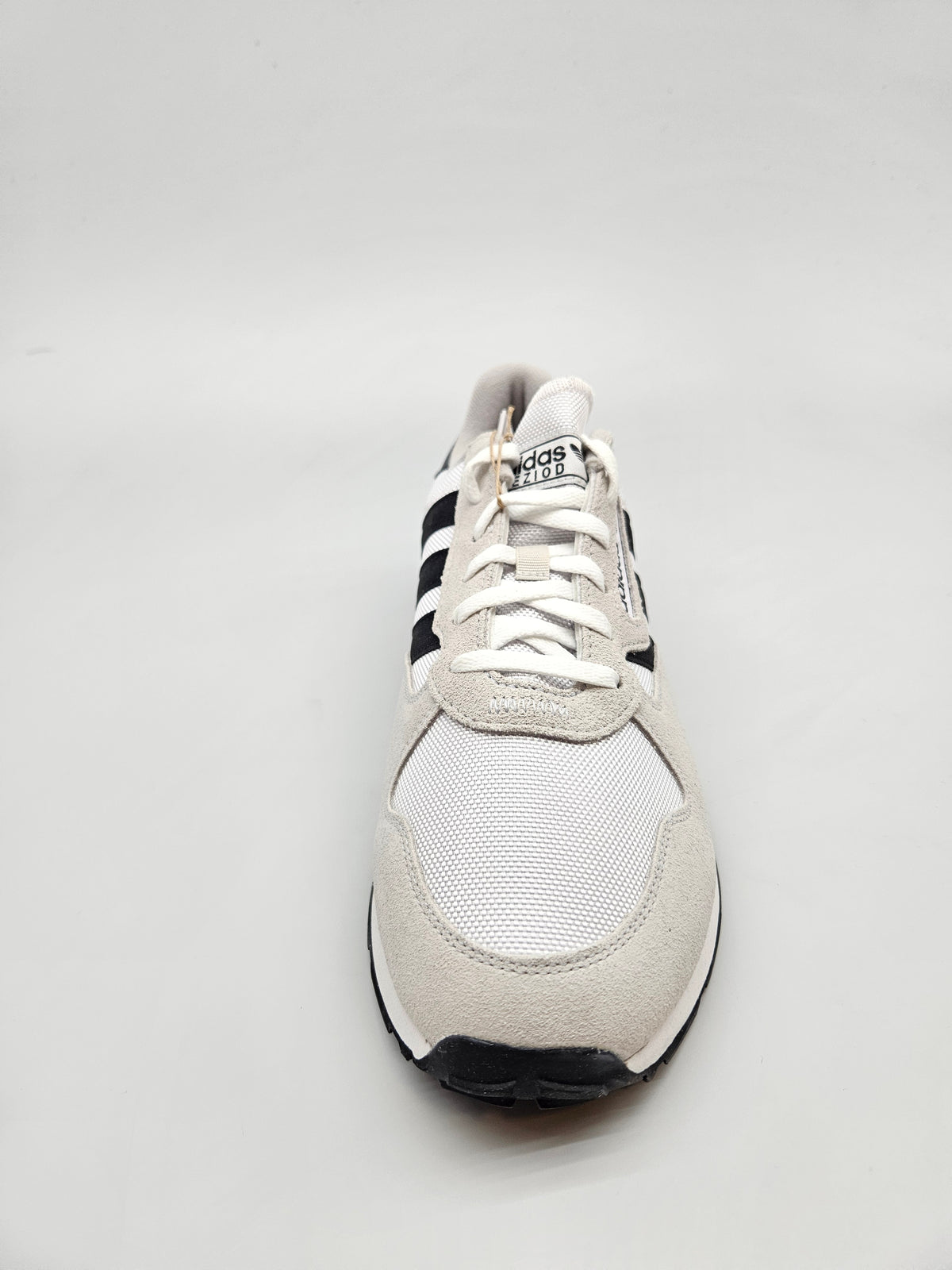 ADIDAS NOVI ORIGINAL PATIKI BR 43