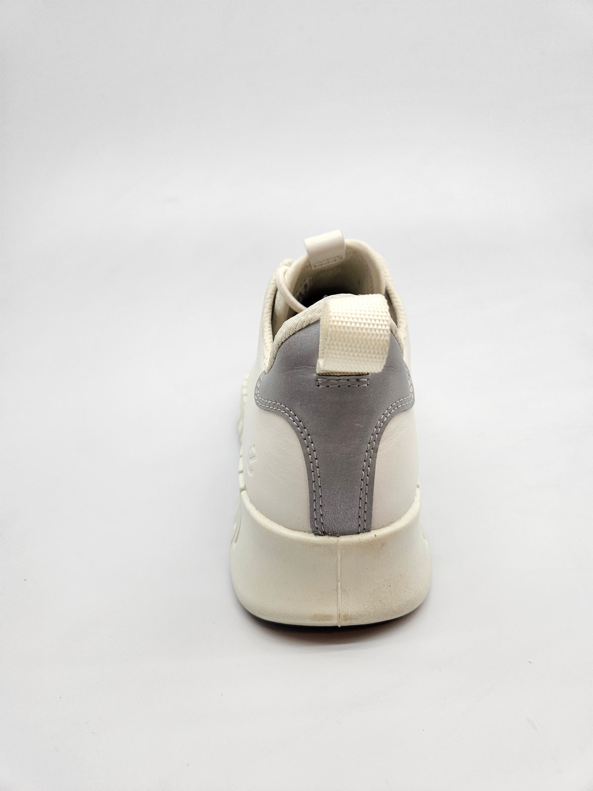 ECCO ORIGINAL KOZNI PATIKI BR 38