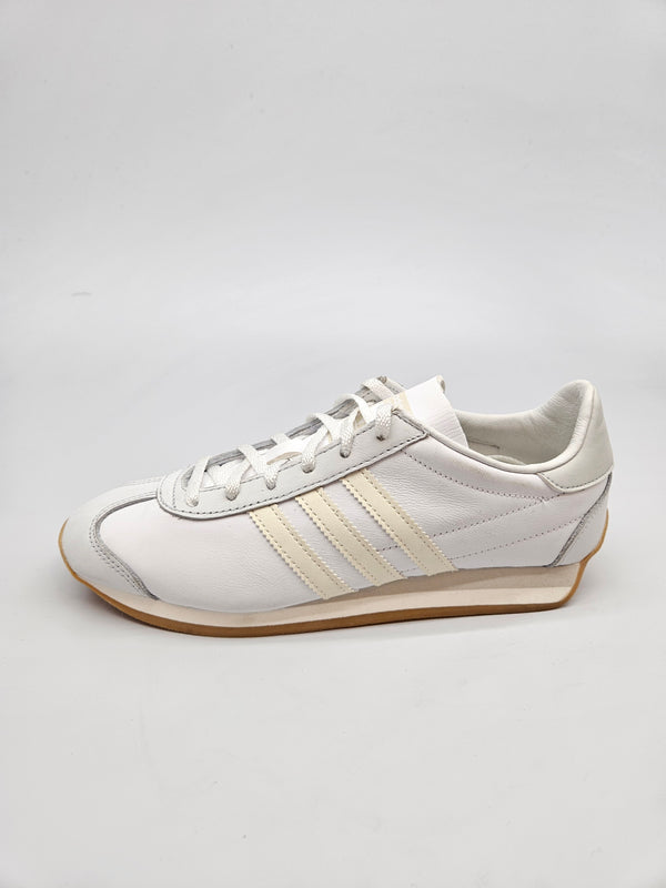 ADIDAS NOVI ORIGINAL PATIKI BR 38.5