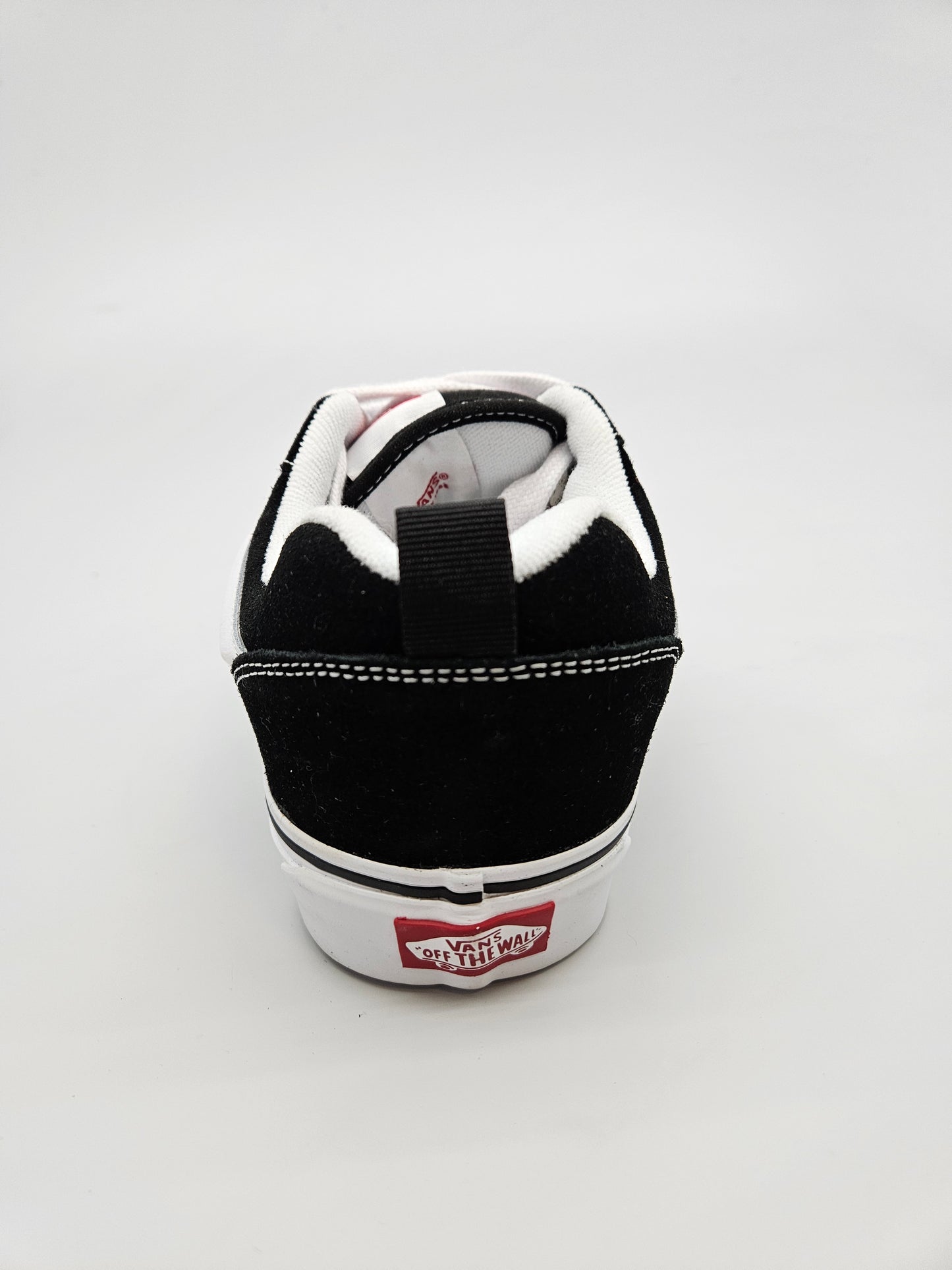 VANS NOVI ORIGINAL PATIKI BR 42