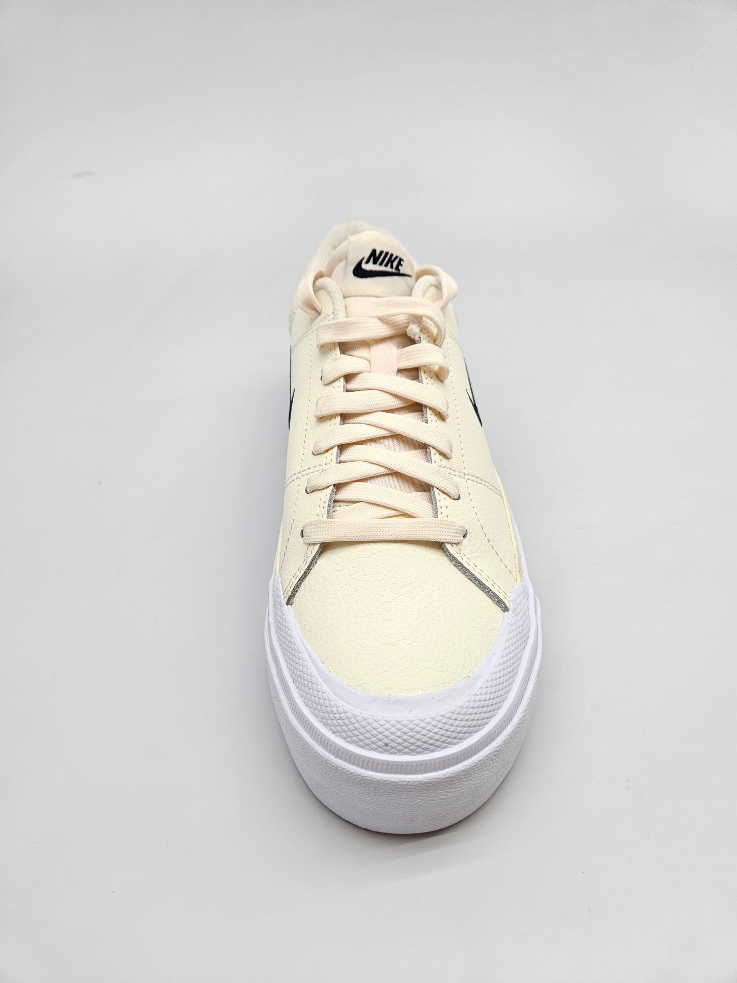 NIKE NOVI ORIGINAL PATIKI BR 40