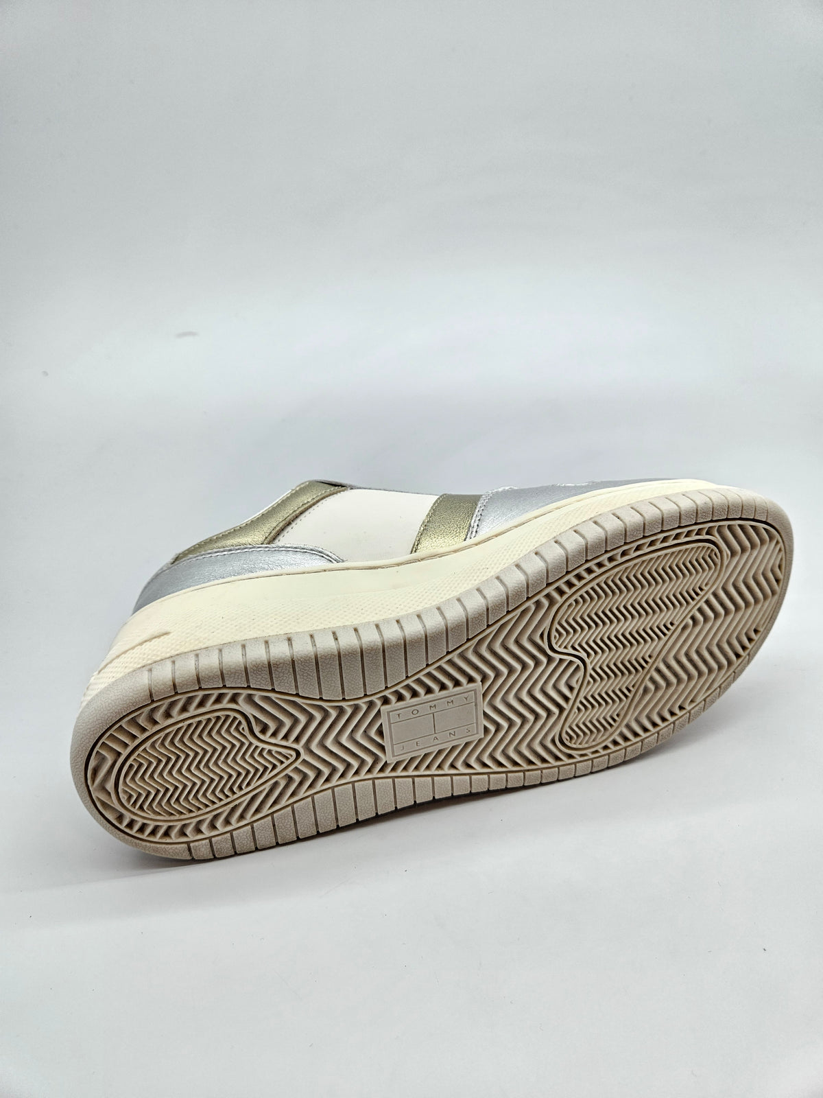TOMMY HILFIGER ORIGINAL PATIKI BR 39