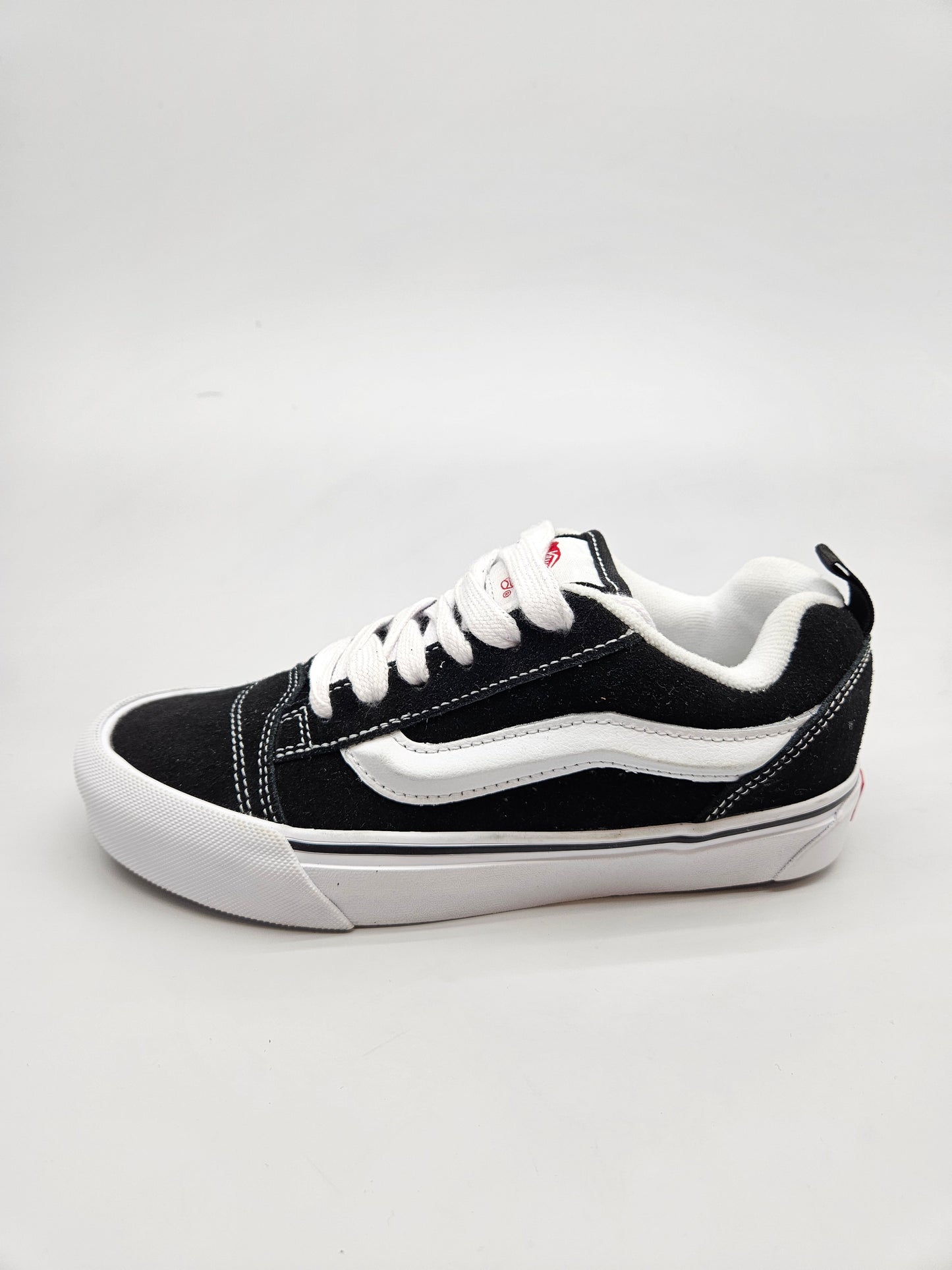 VANS NOVI ORIGINAL PATIKI BR 36