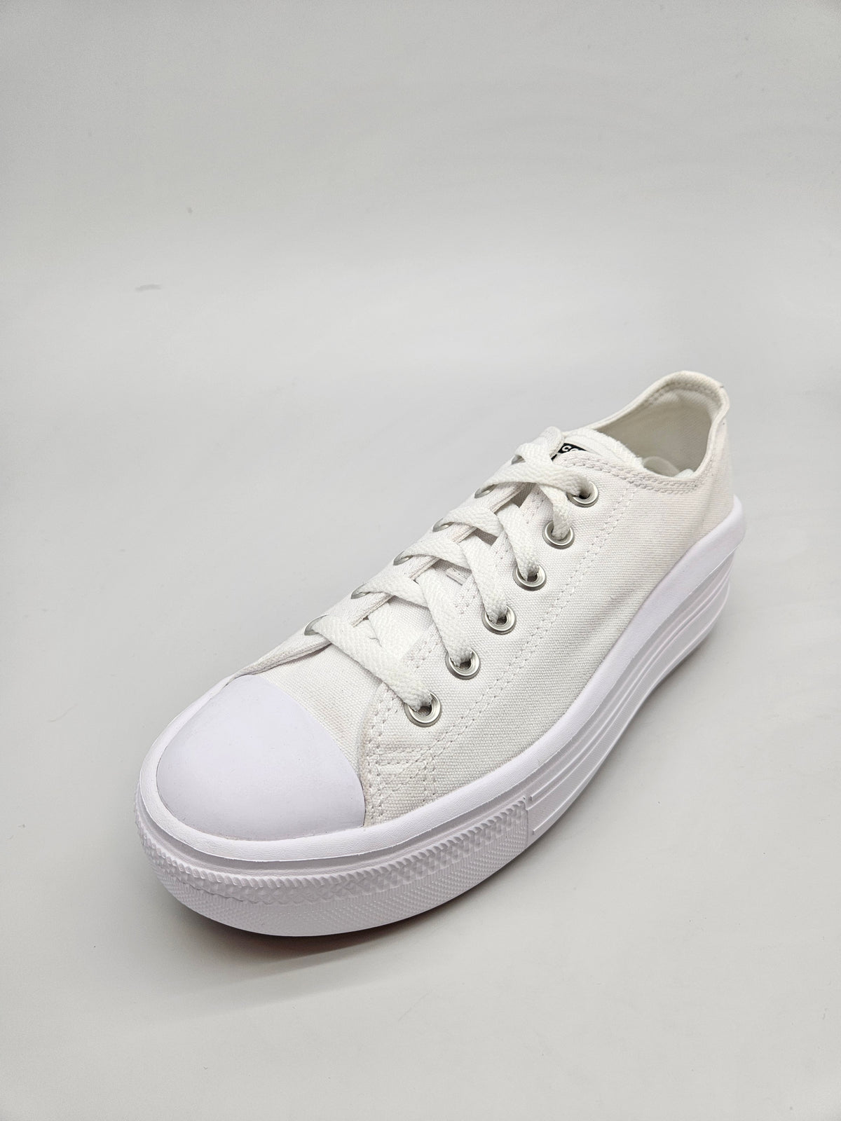 CONVERSE NOVI ORIGINAL PATIKI BR 41