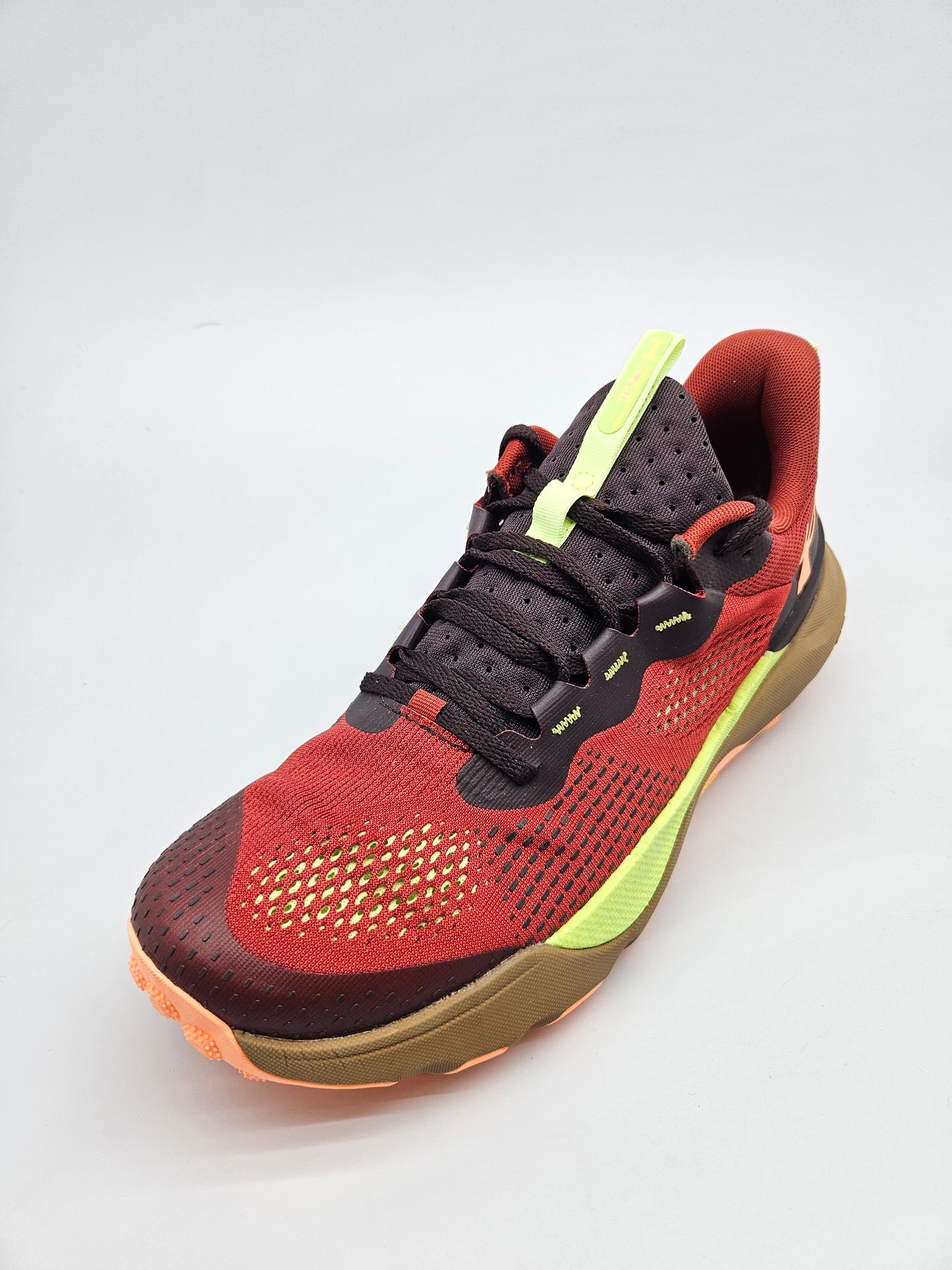 UNDER ARMOUR VIBRAM ORIGINAL PATIKI 45.5