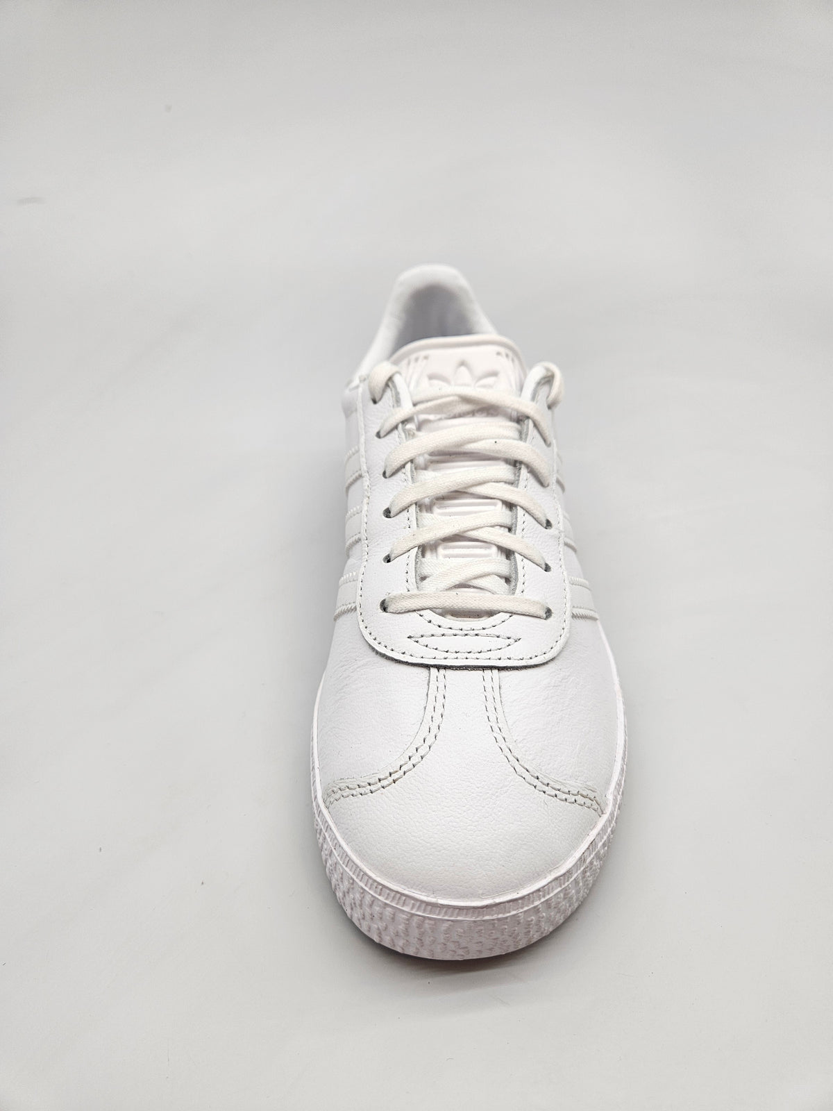 ADIDAS NOVI ORIGINAL PATIKI BR 37