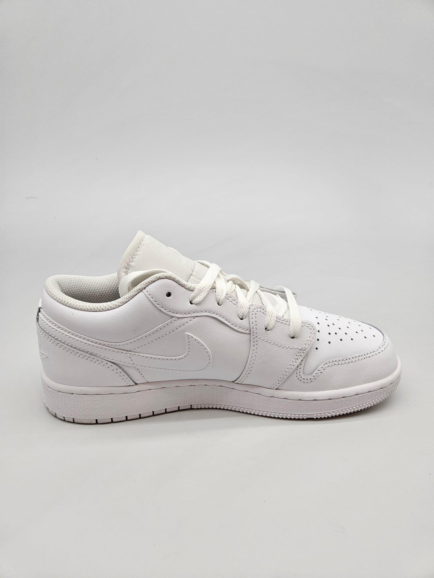 NIKE JORDAN ORIGINAL PATIKI BR 39