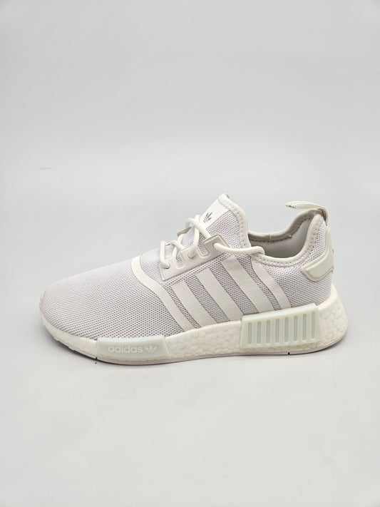 ADIDAS NOVI ORIGINAL PATIKI BR 38.5