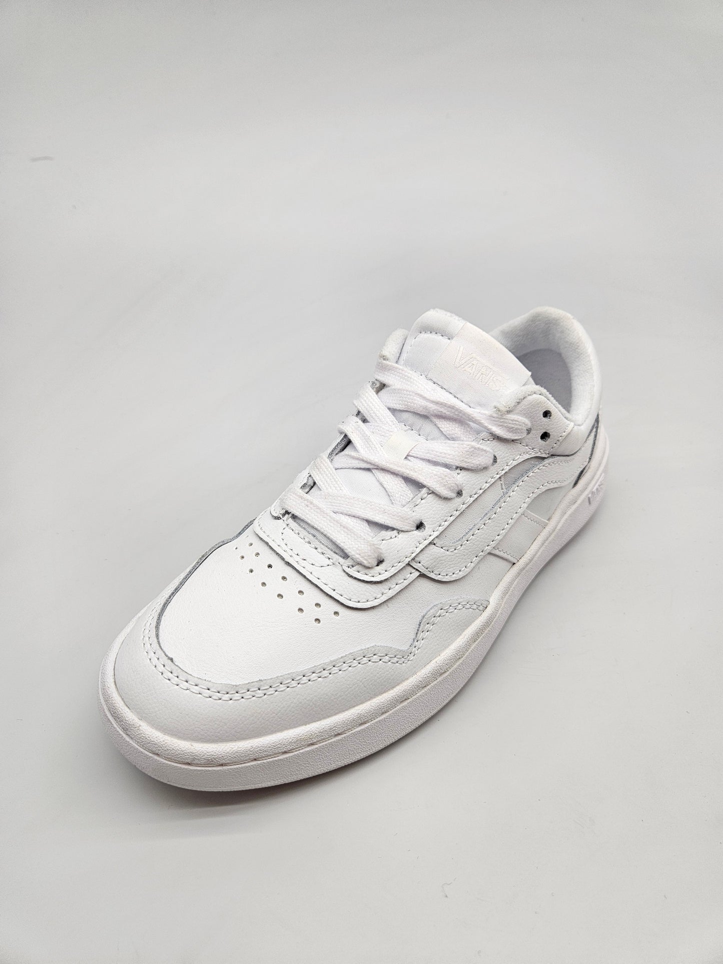 VANS NOVI ORIGINAL PATIKI BR 36.5