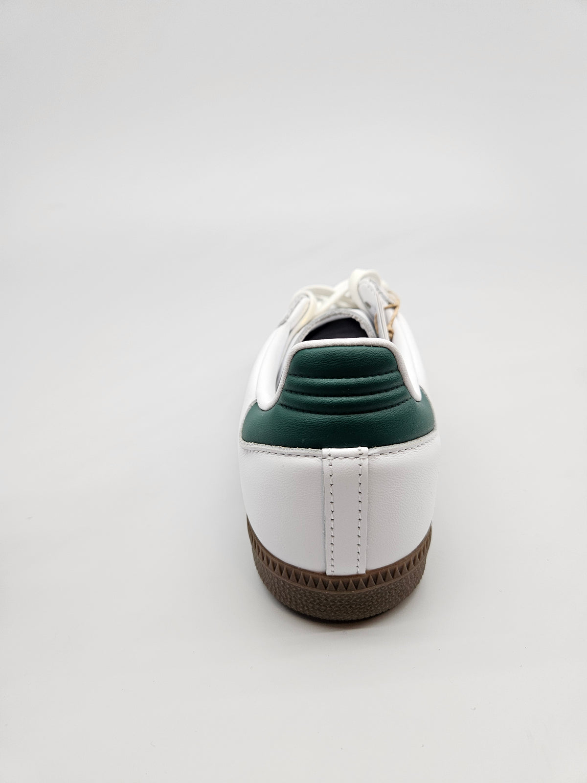 ADIDAS SAMBA NOVI ORIGINAL PATIKI BR 38.5