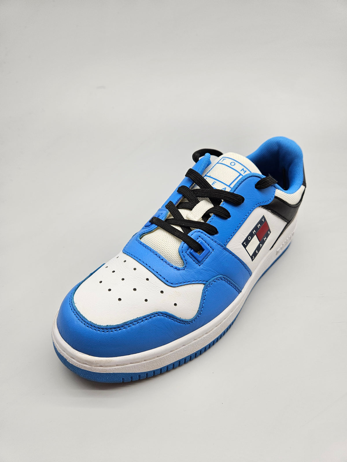 TOMMY HILFIGER ORIGINAL PATIKI BR 40