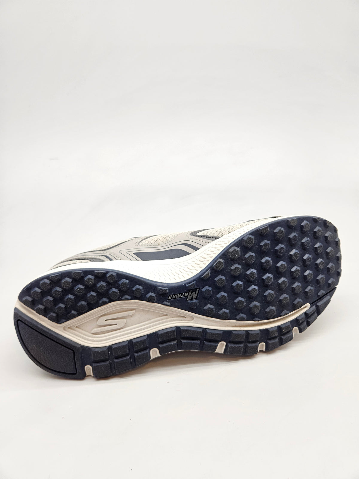 SKECHERS MEMORY ORIGINAL PATIKI BR BR 42