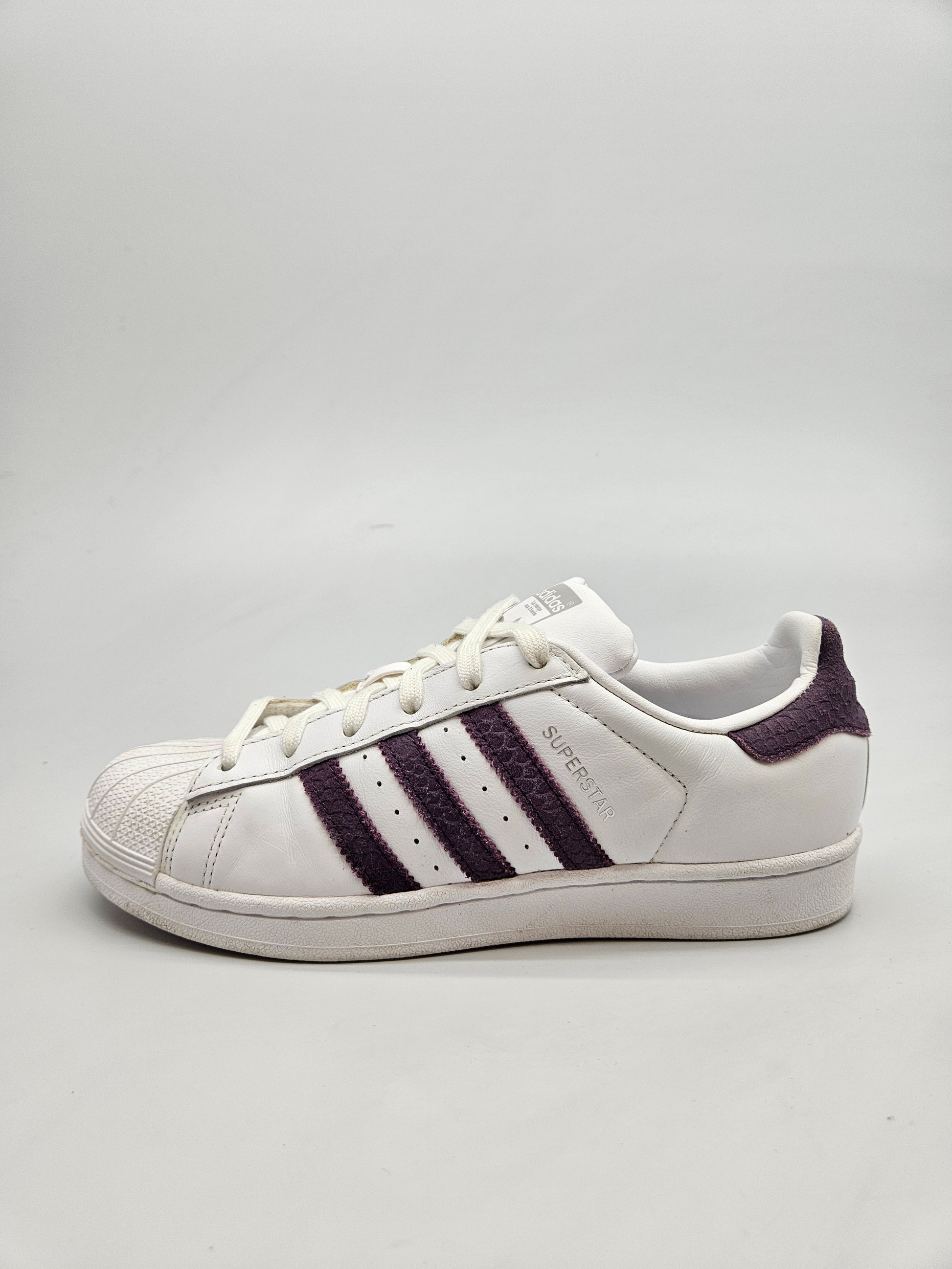 adidas gazelle silver green womens Women's Adidas Superstar 'White Magic Mauve' main image 1