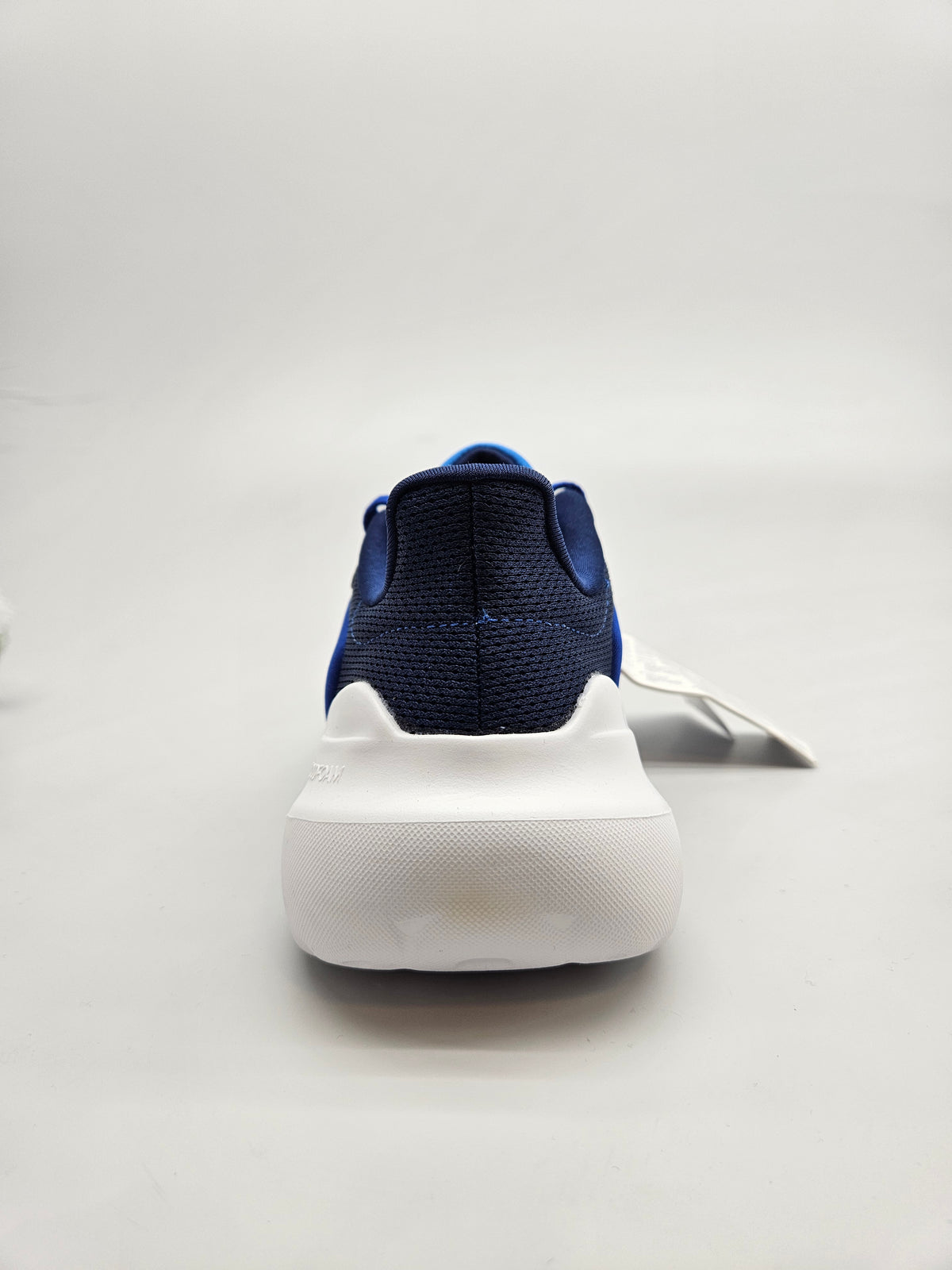 ADIDAS NOVI ORIGINAL PATIKI BR 36.5