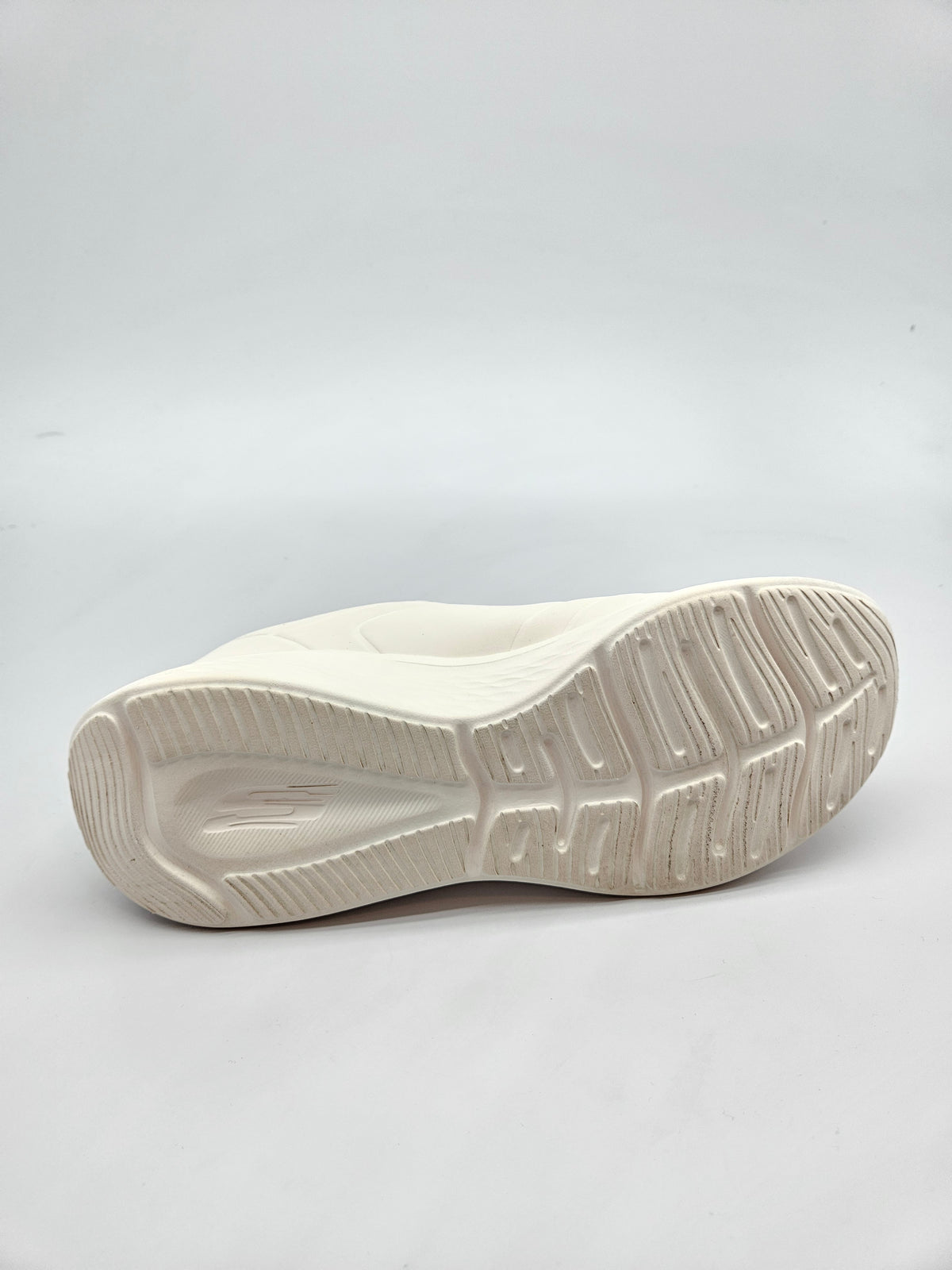SKECHERS MEMORY ORIGINAL PATIKI BR 40