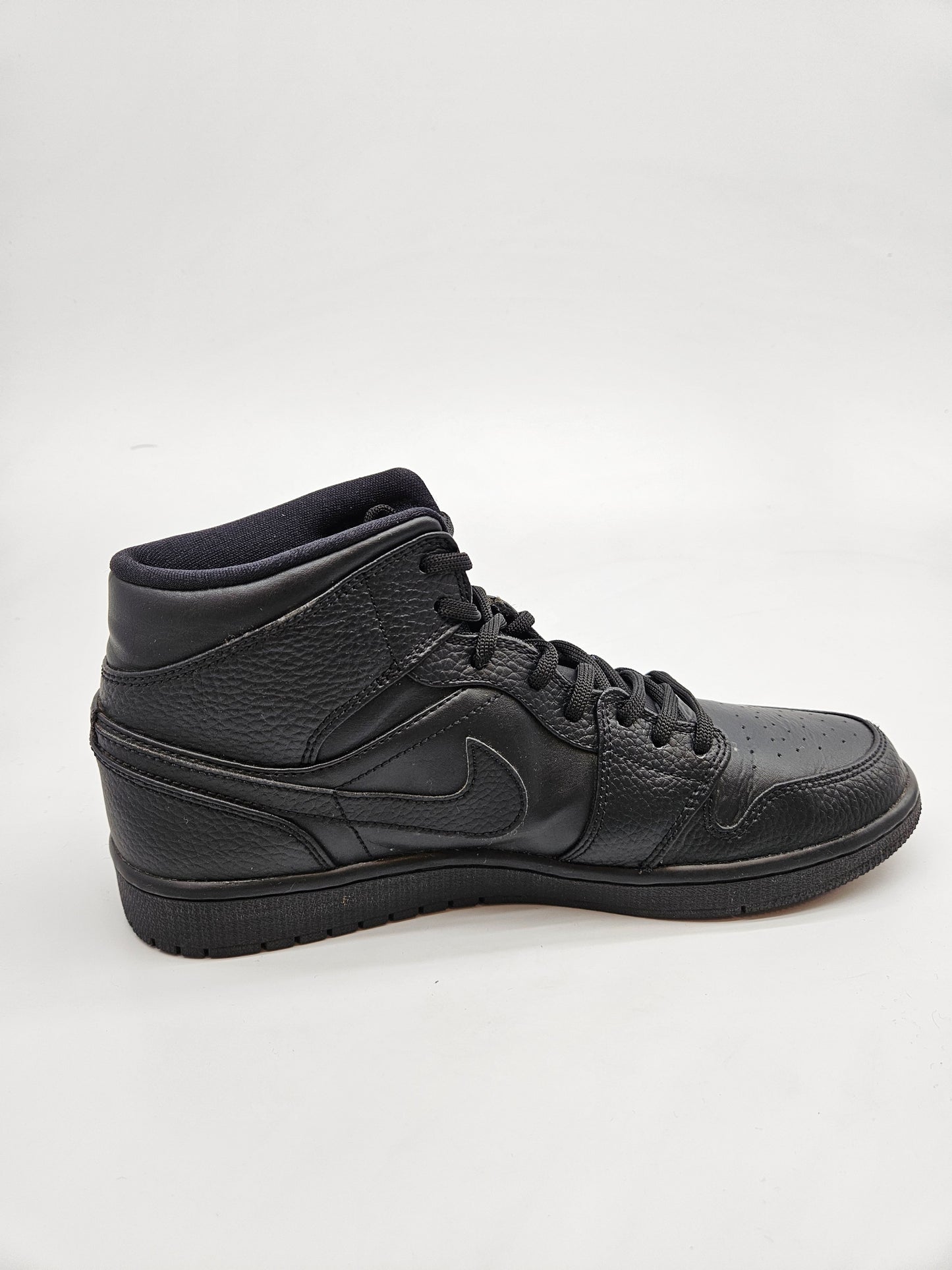 NIKE JORDAN ORIGINAL KOZNI PATIKI BR 44