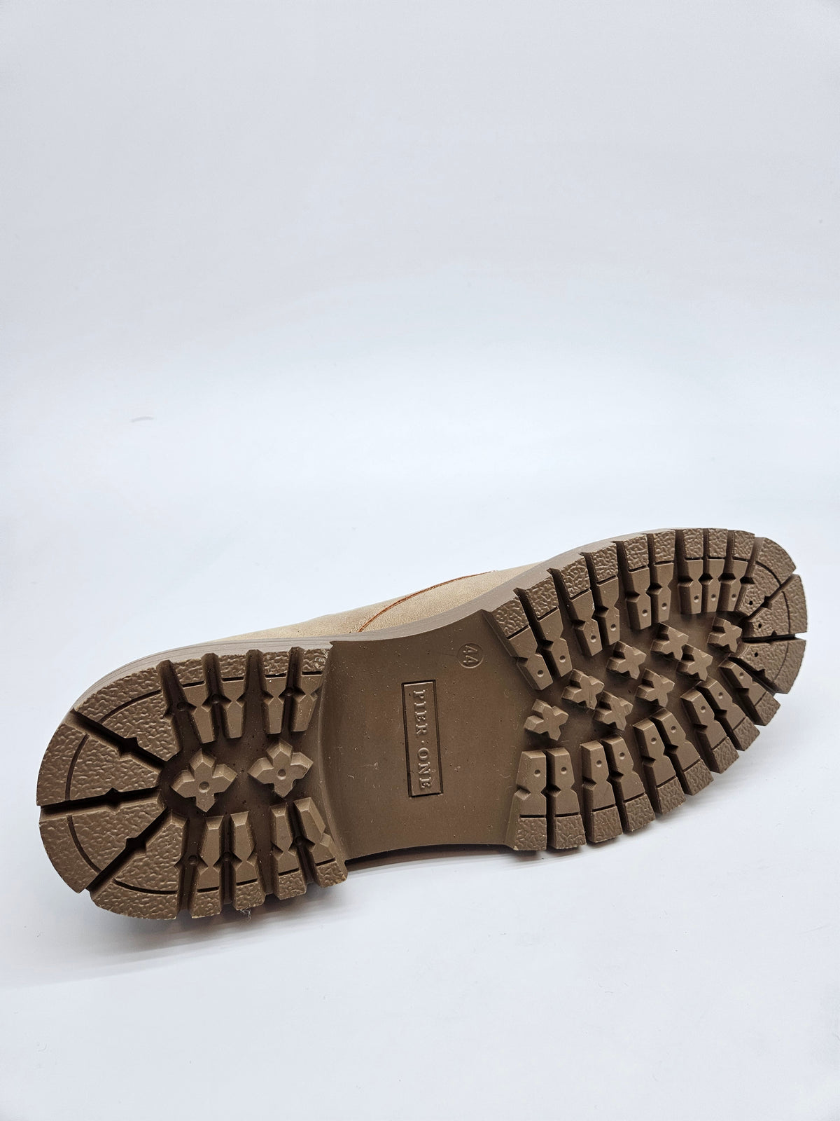 PIER ONE NOVI ORIGINAL CEVLI BR 44