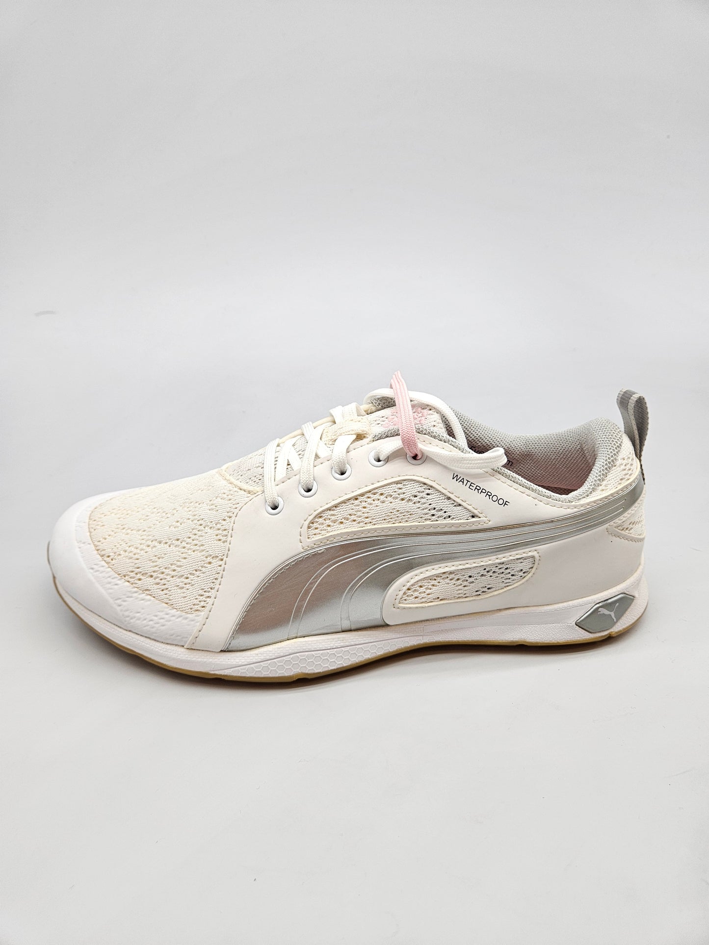 PUMA ORIGINAL VODOTPORNI PATIKI BR 40
