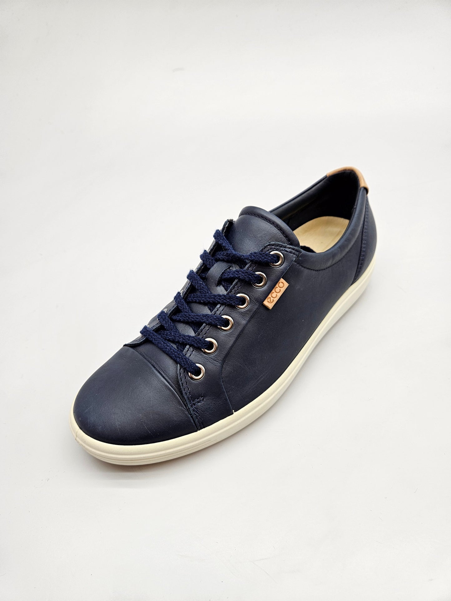 ECCO ORIGINAL KOZNI PATIKI BR 39