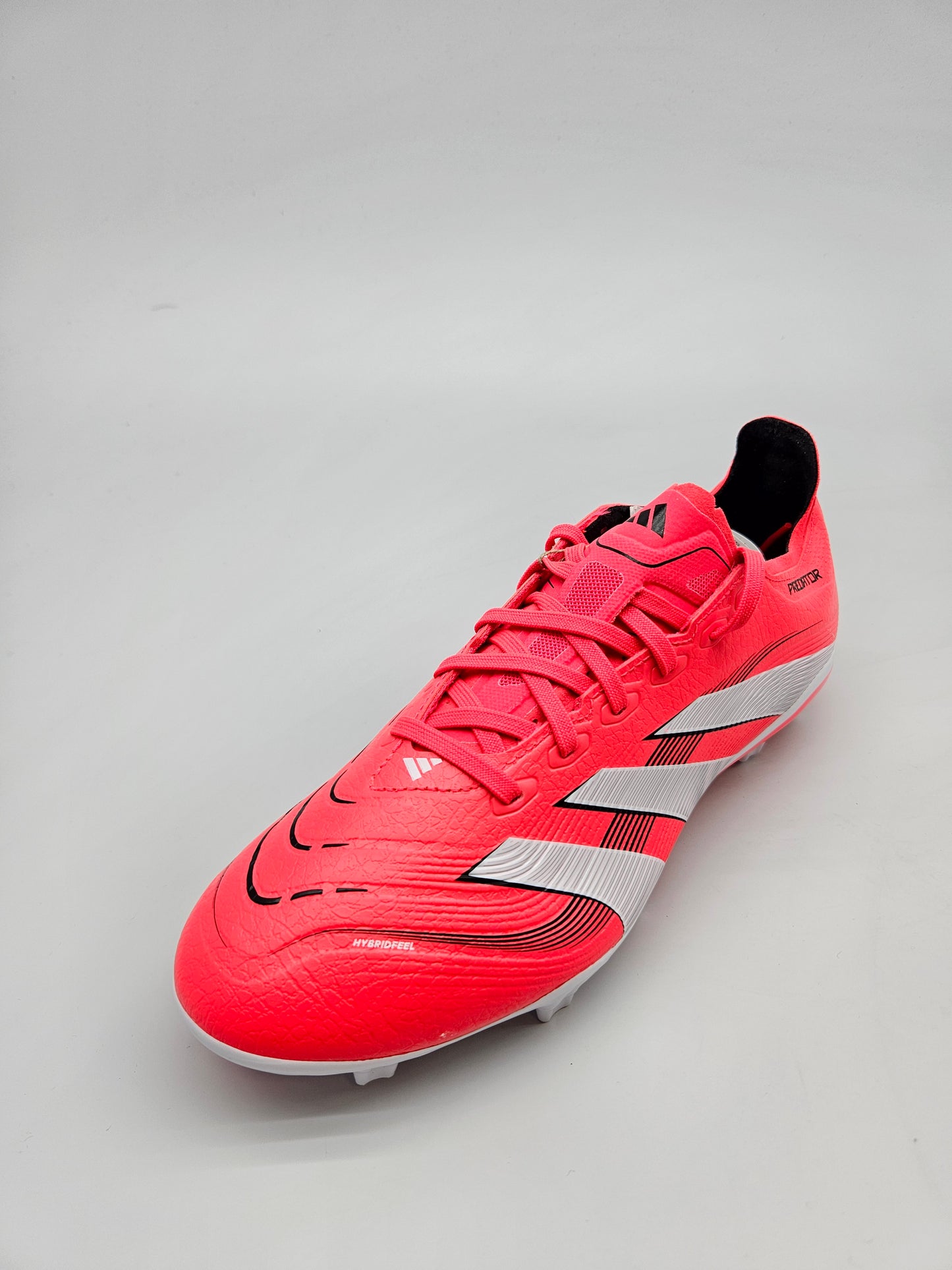 ADIDAS NOVI ORIGINAL PATIKI BR 41