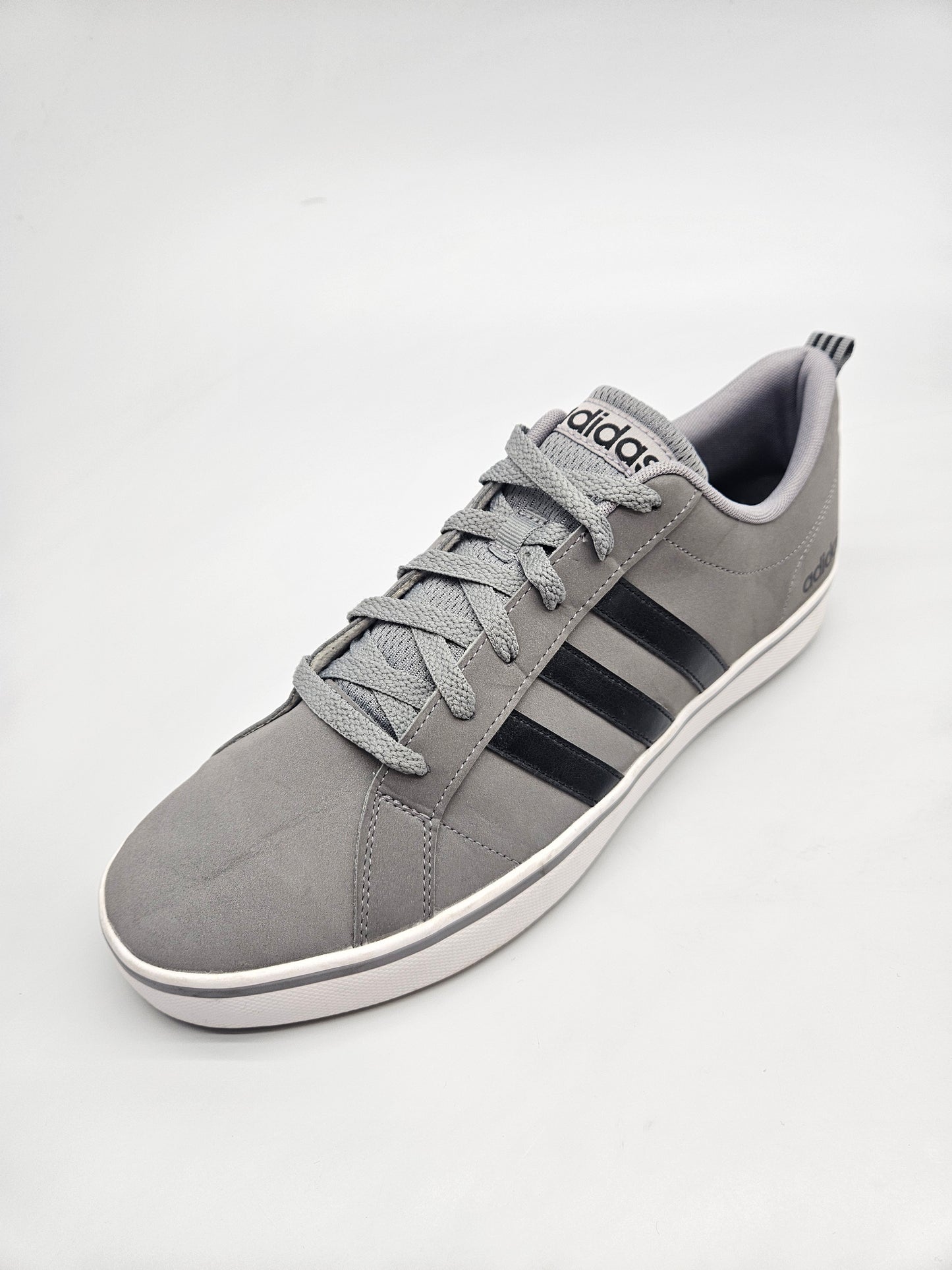 ADIDAS ORIGINAL PATIKI BR 46
