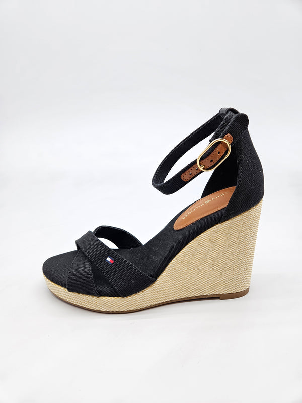 TOMMY HILFIGER NOVI ORIGINAL SANDALI BR 38