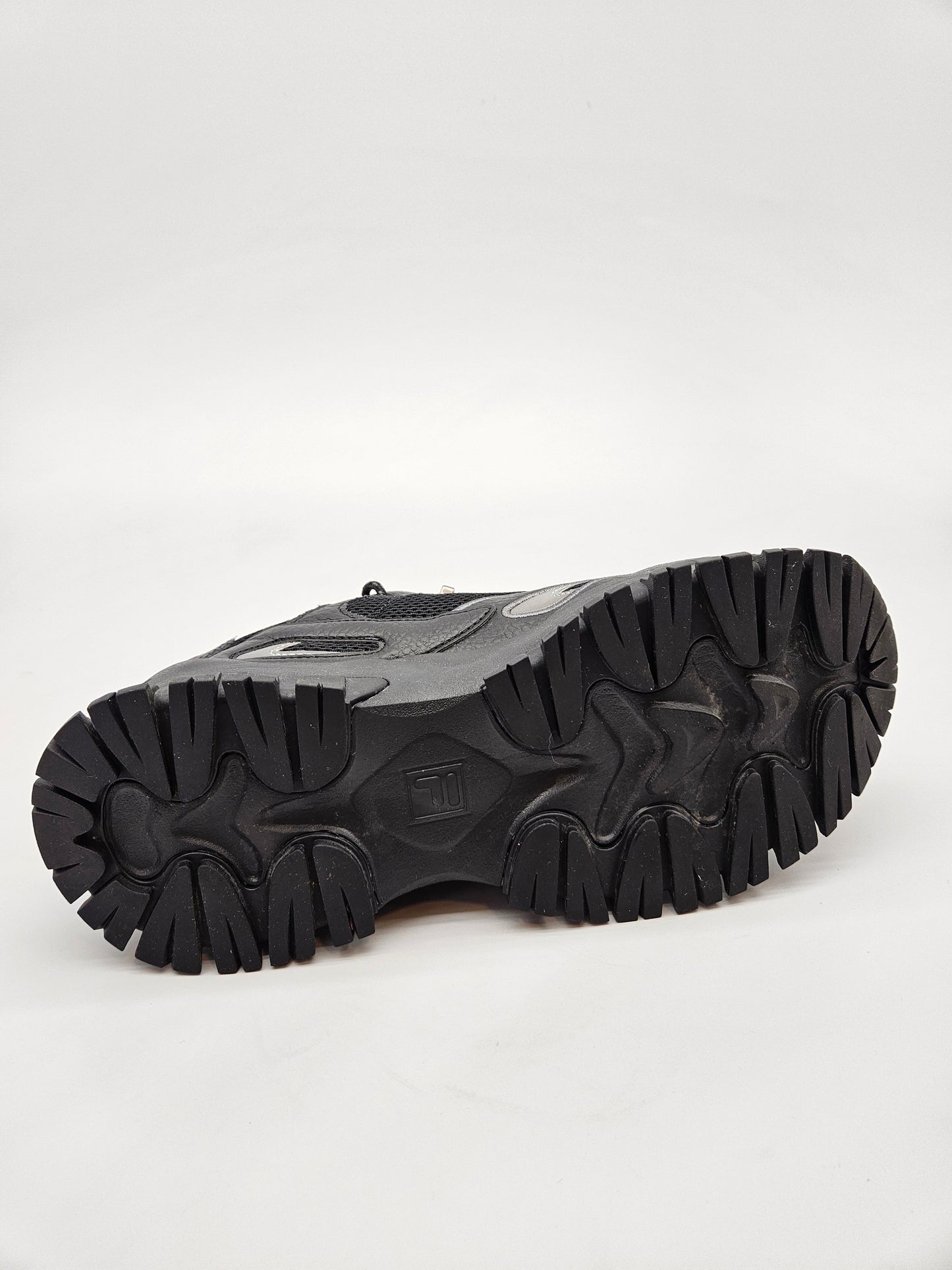 FILA NOVI ORIGINAL PATIKI BR 42