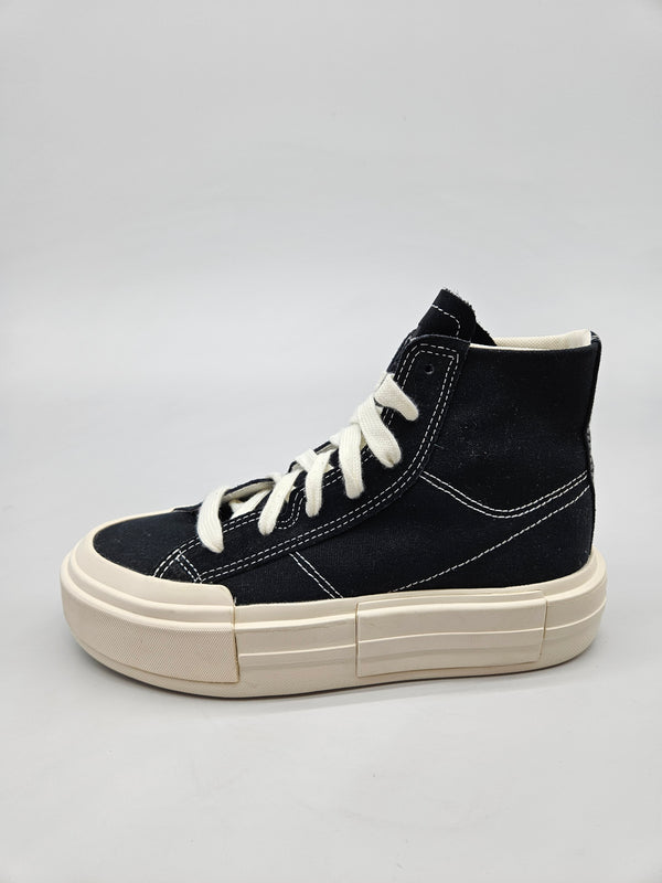 CONVERSE NOVI ORIGINAL PATIKI BR 38.5