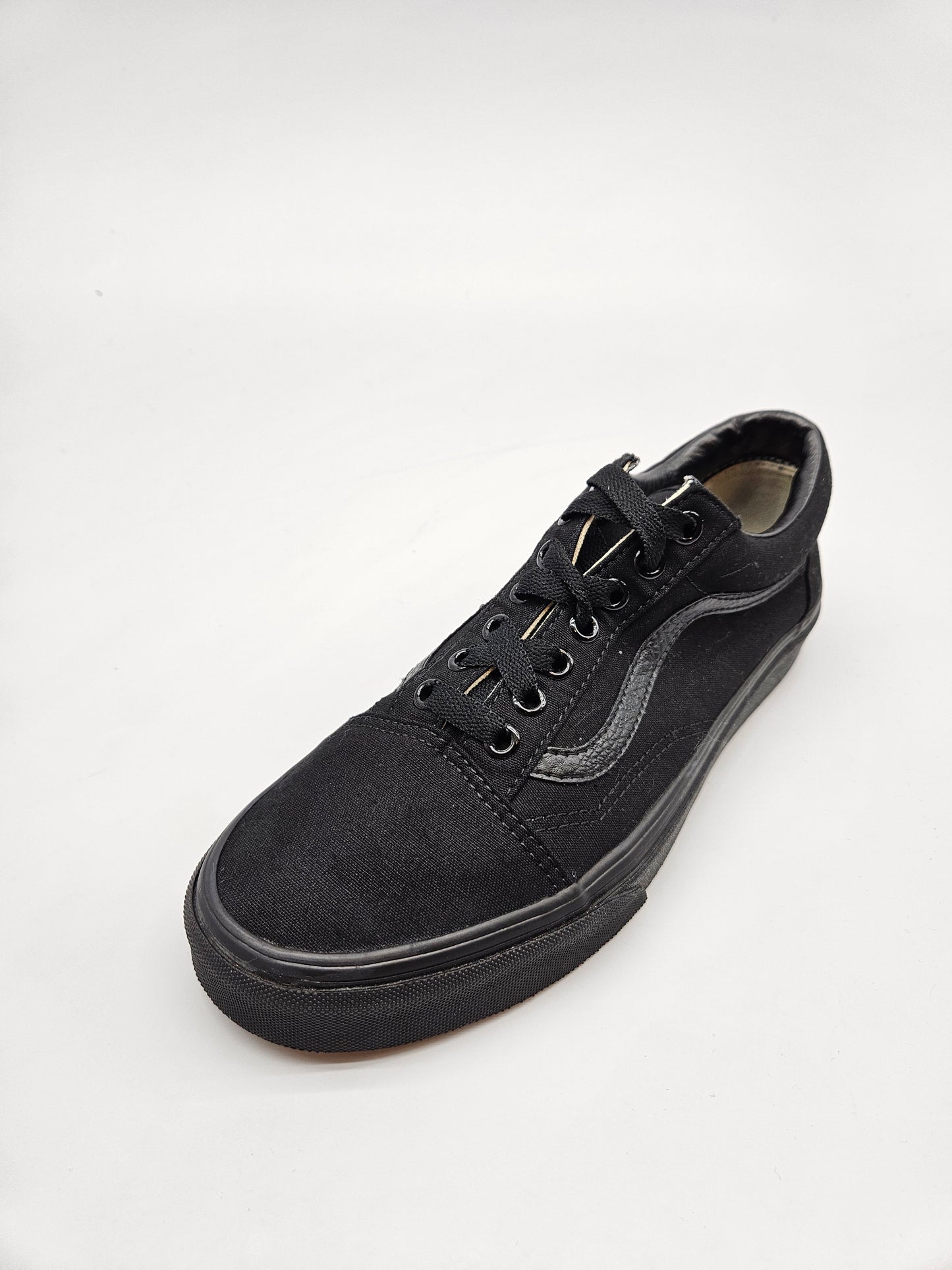 VANS NOVI ORIGINAL PATIKI BR 39