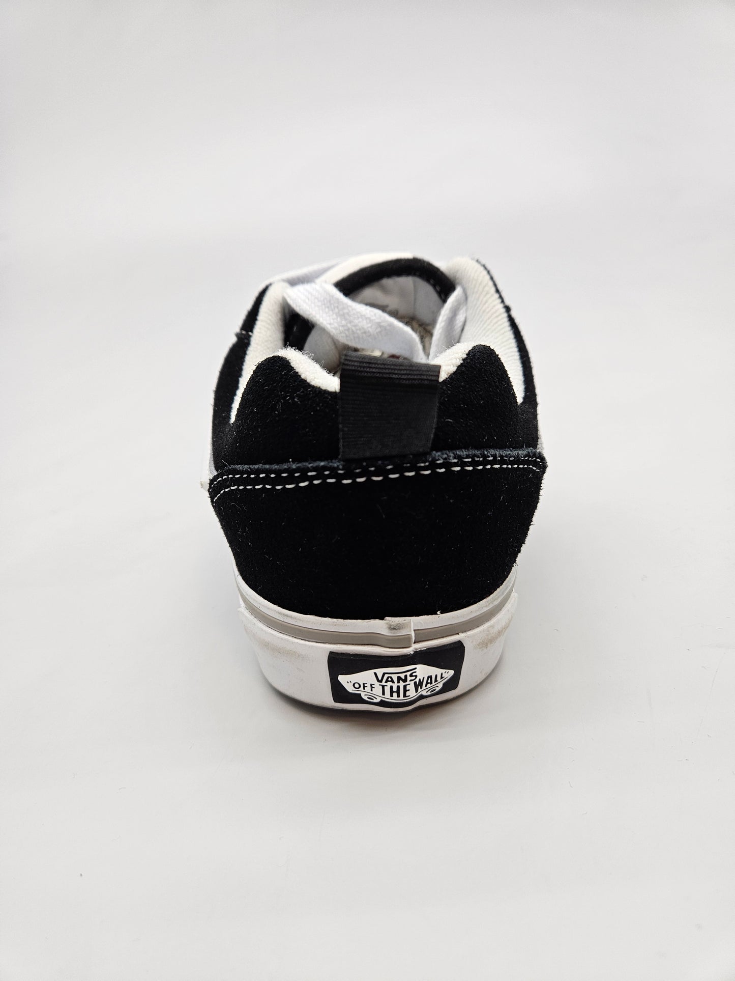 VANS NOVI ORIGINAL PATIKI BR 37