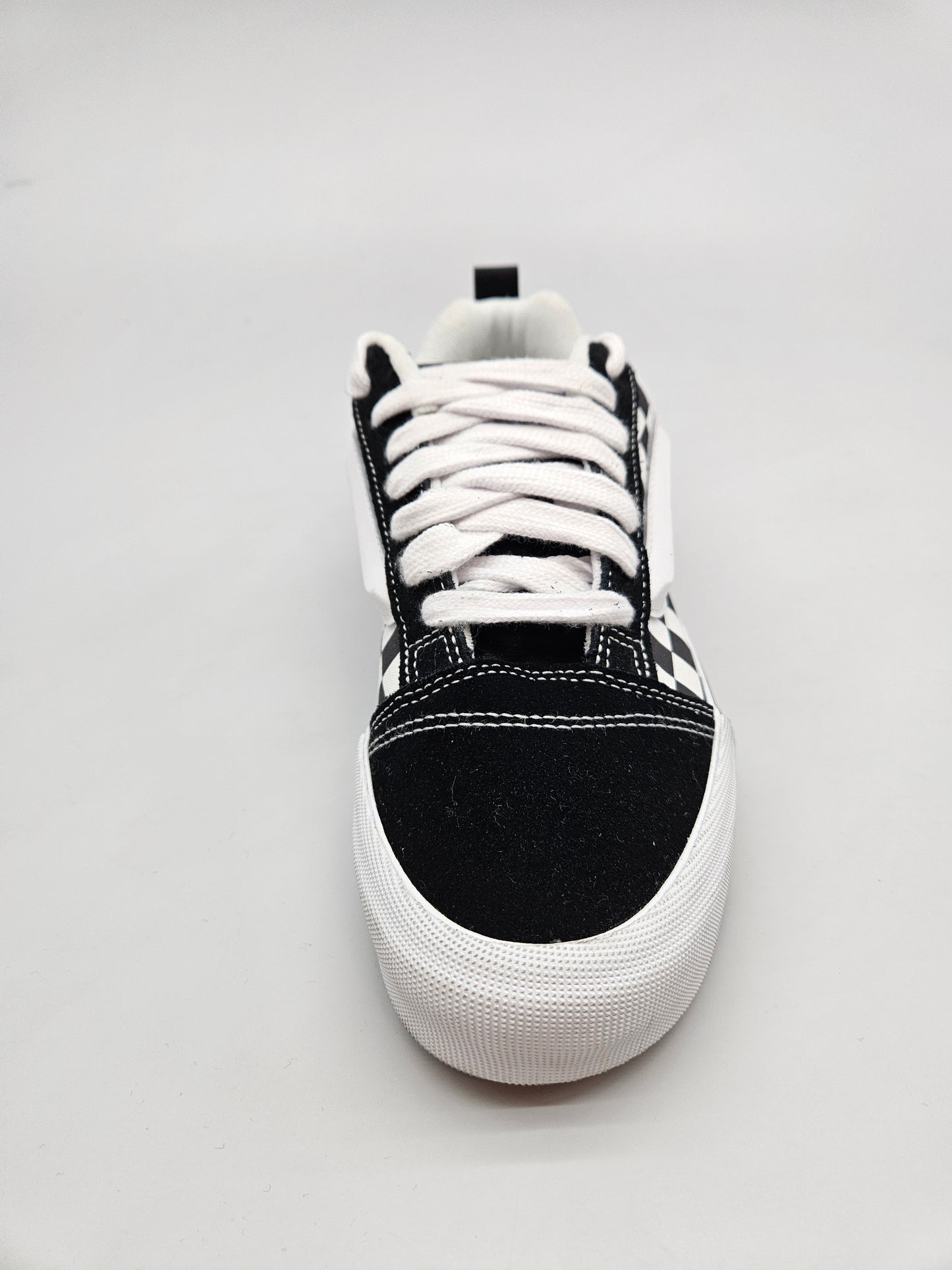 VANS NOVI ORIGINAL PATIKI BR 39