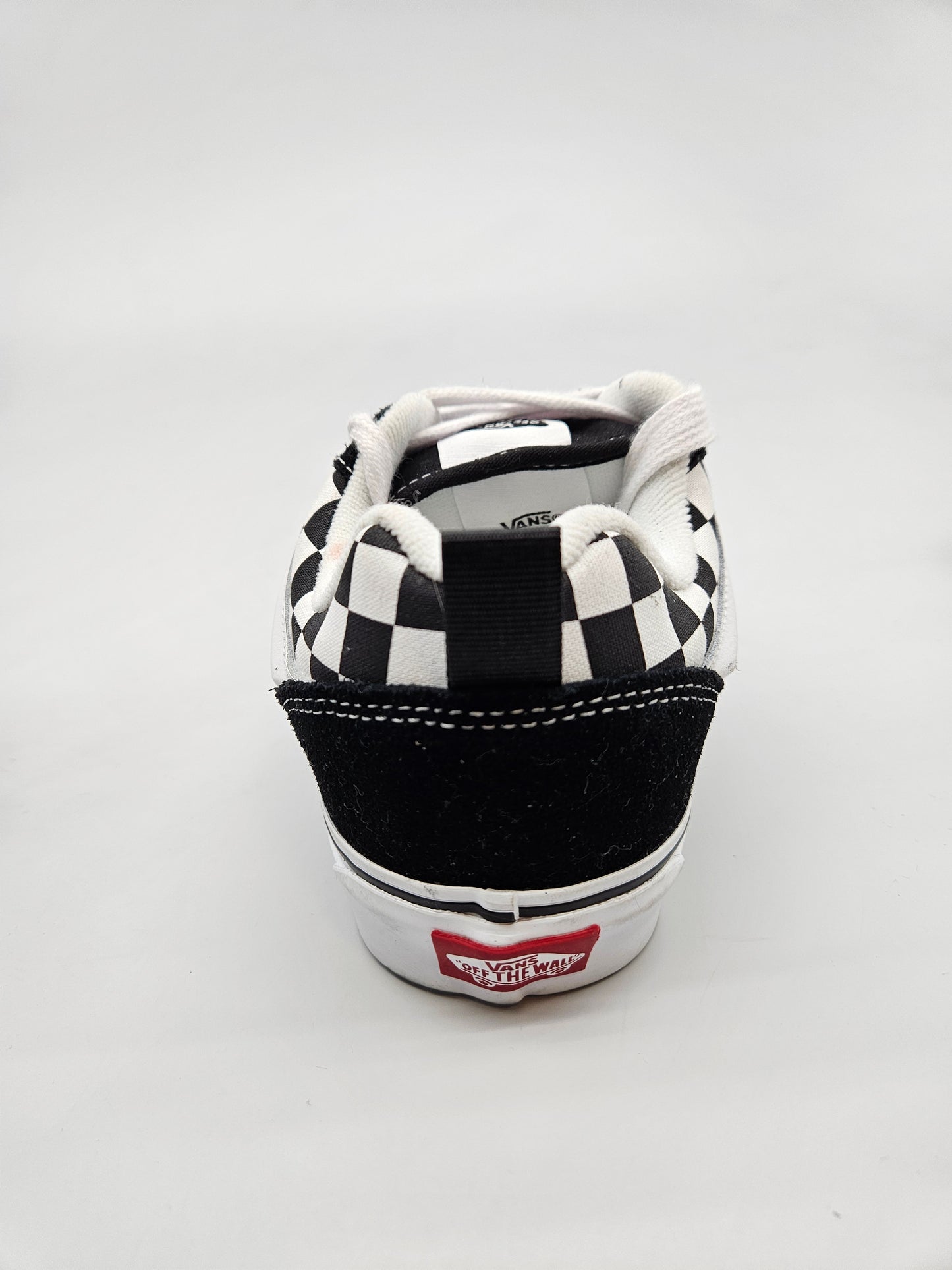 VANS NOVI ORIGINAL PATIKI BR 39
