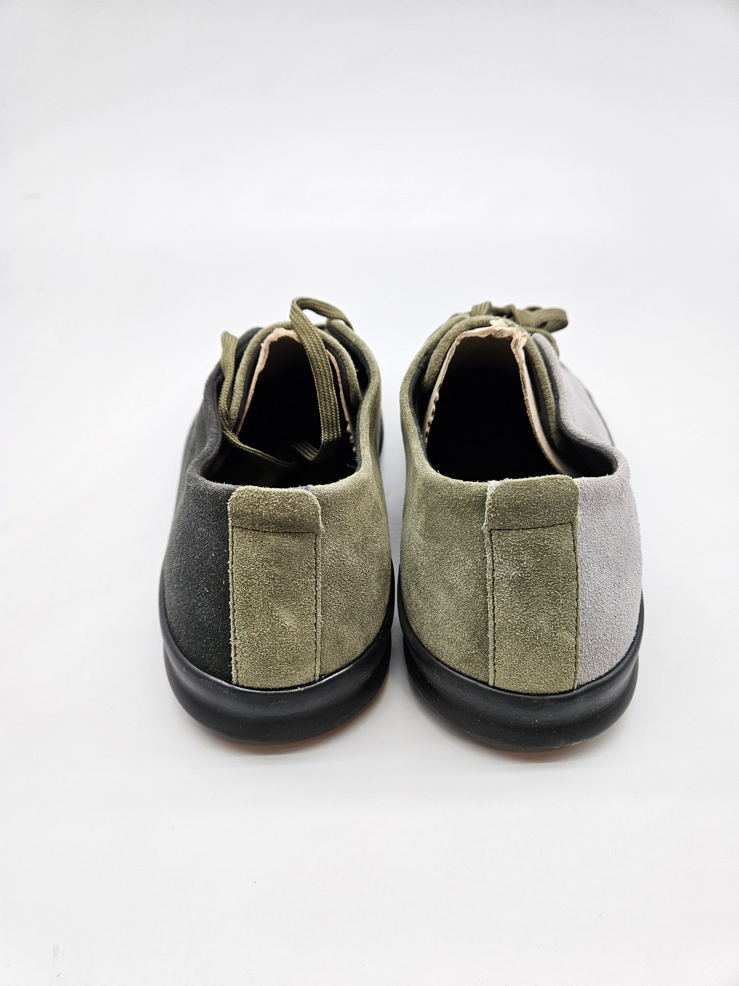 CAMPER ORIGINAL NOVI PATIKI BR 43