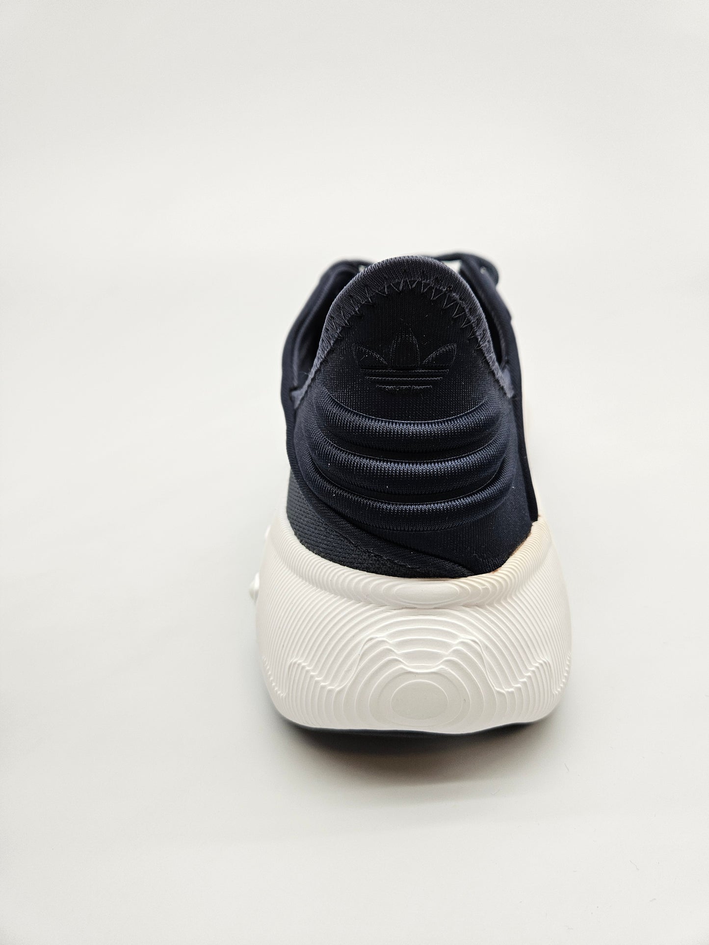 ADIDAS NOVI ORIGINAL PATIKI BR 42.5