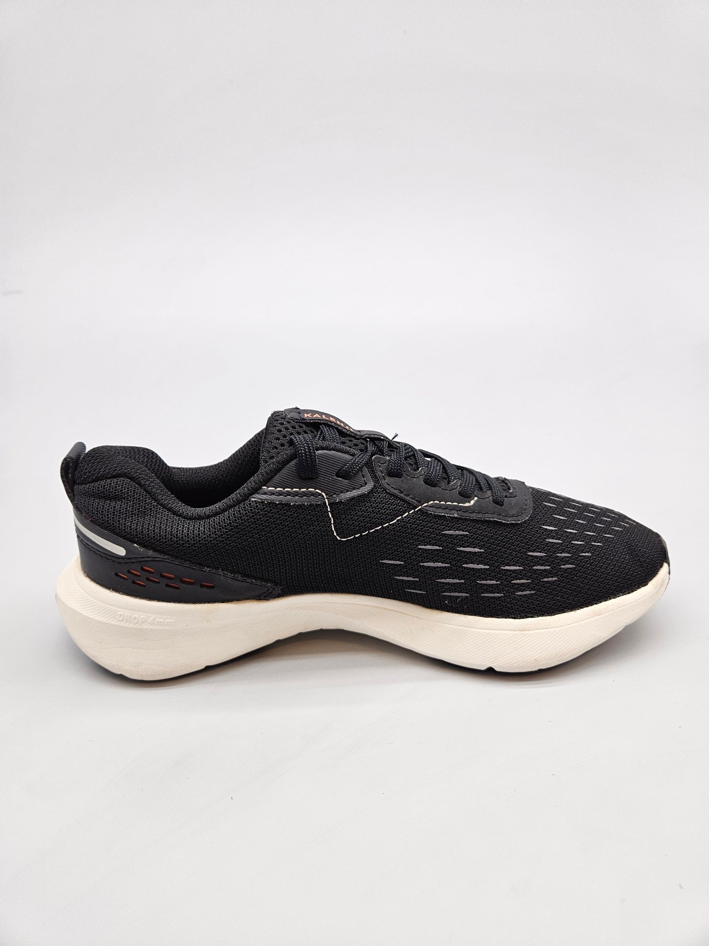 KALENJI NOVI ORIGINAL PATIKI BR 36