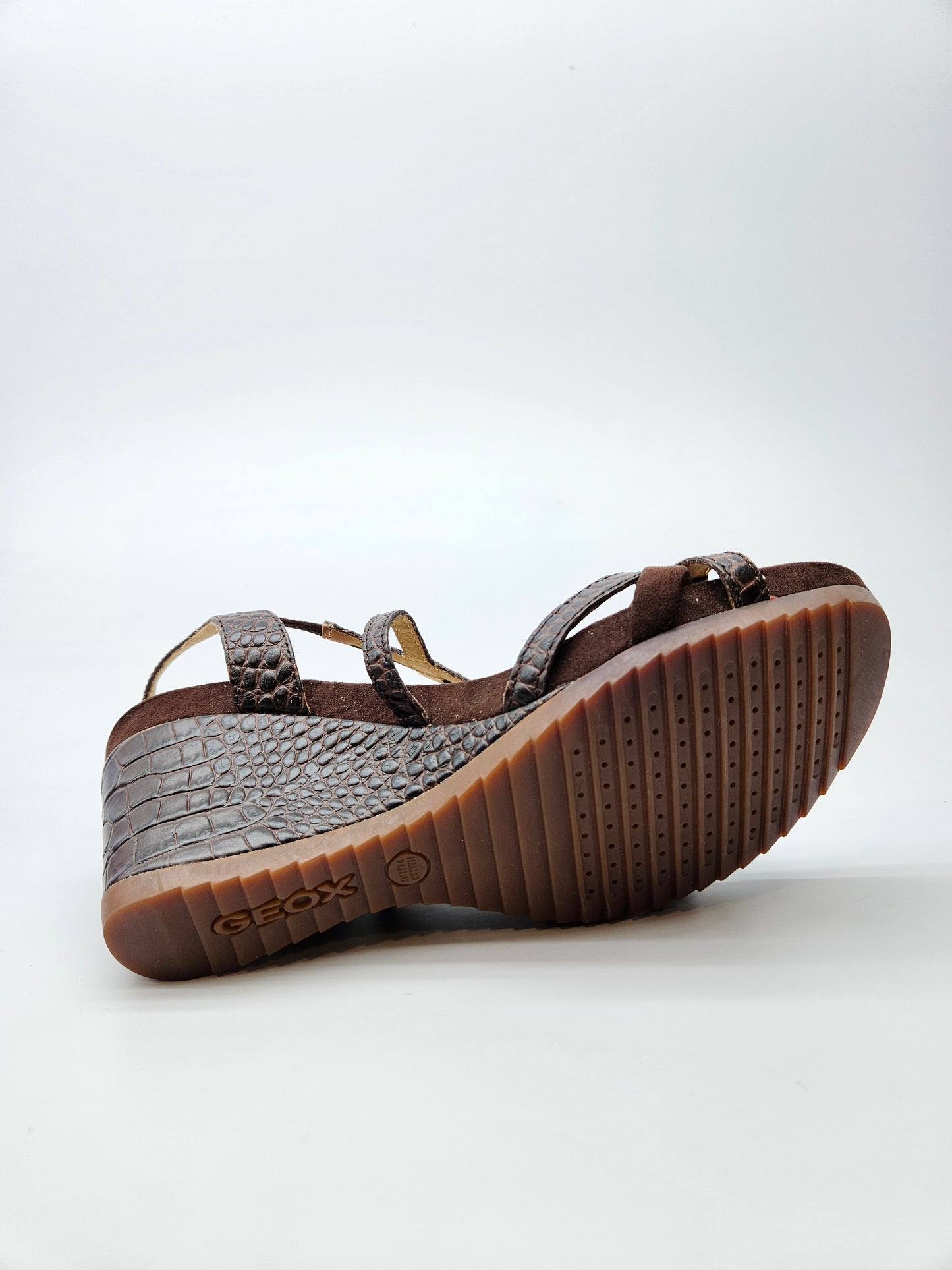 GEOX ORIGINAL KOZNI SANDALI BR 40