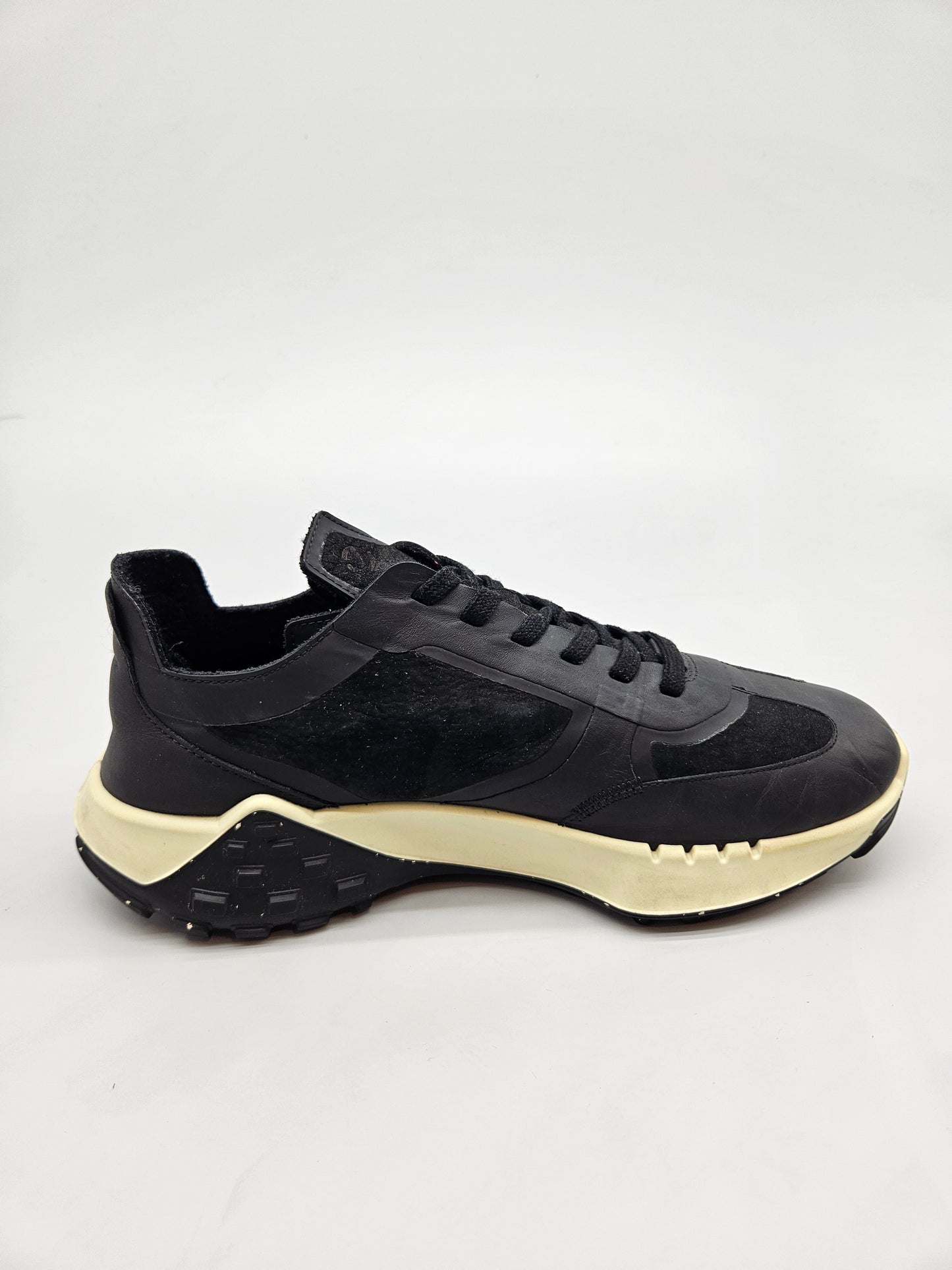 ECCO ORIGINAL KOZNI PATIKI BR 39
