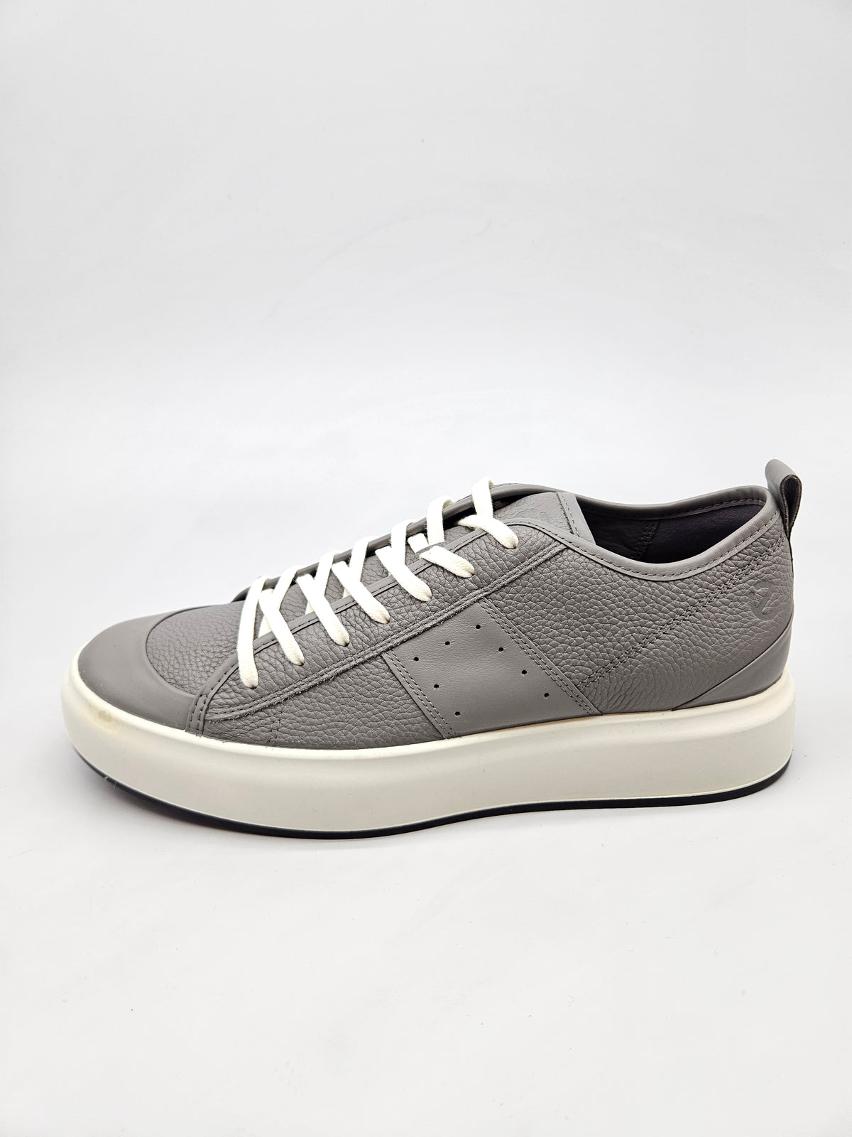 ECCO ORIGINAL KOZNI PATIKI BR 46