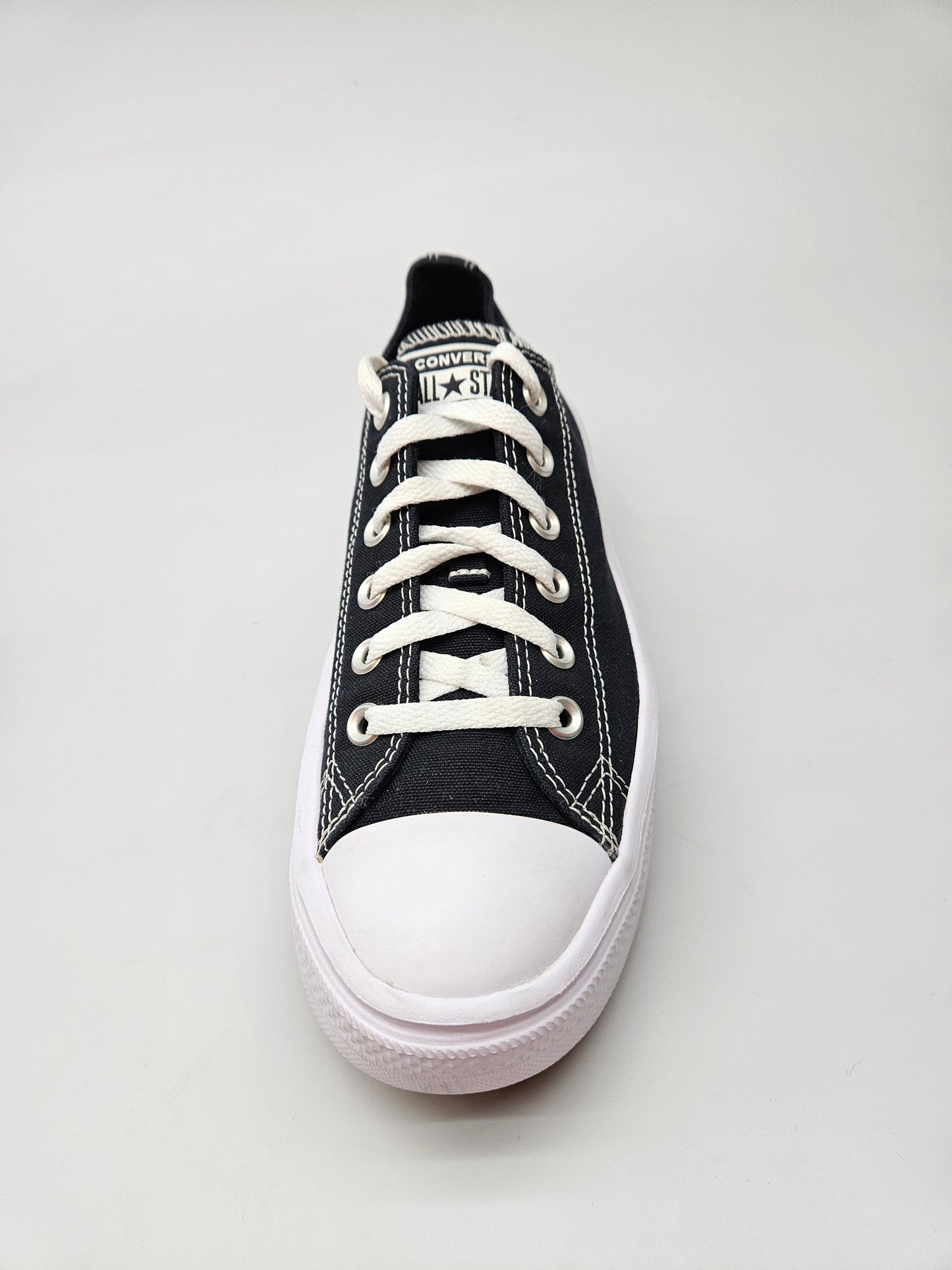 CONVERSE NOVI ORIGINAL PATIKI BR 41